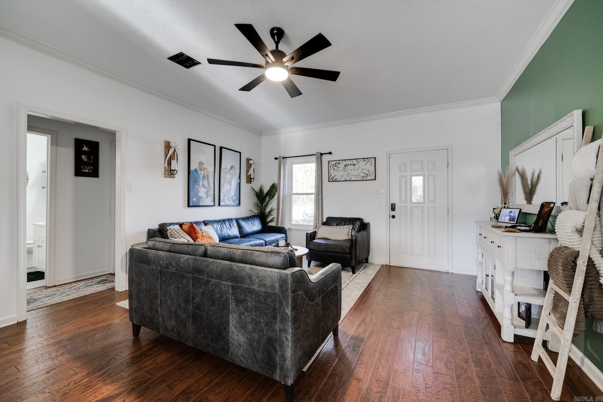 CLOVER RIDGE - Residential