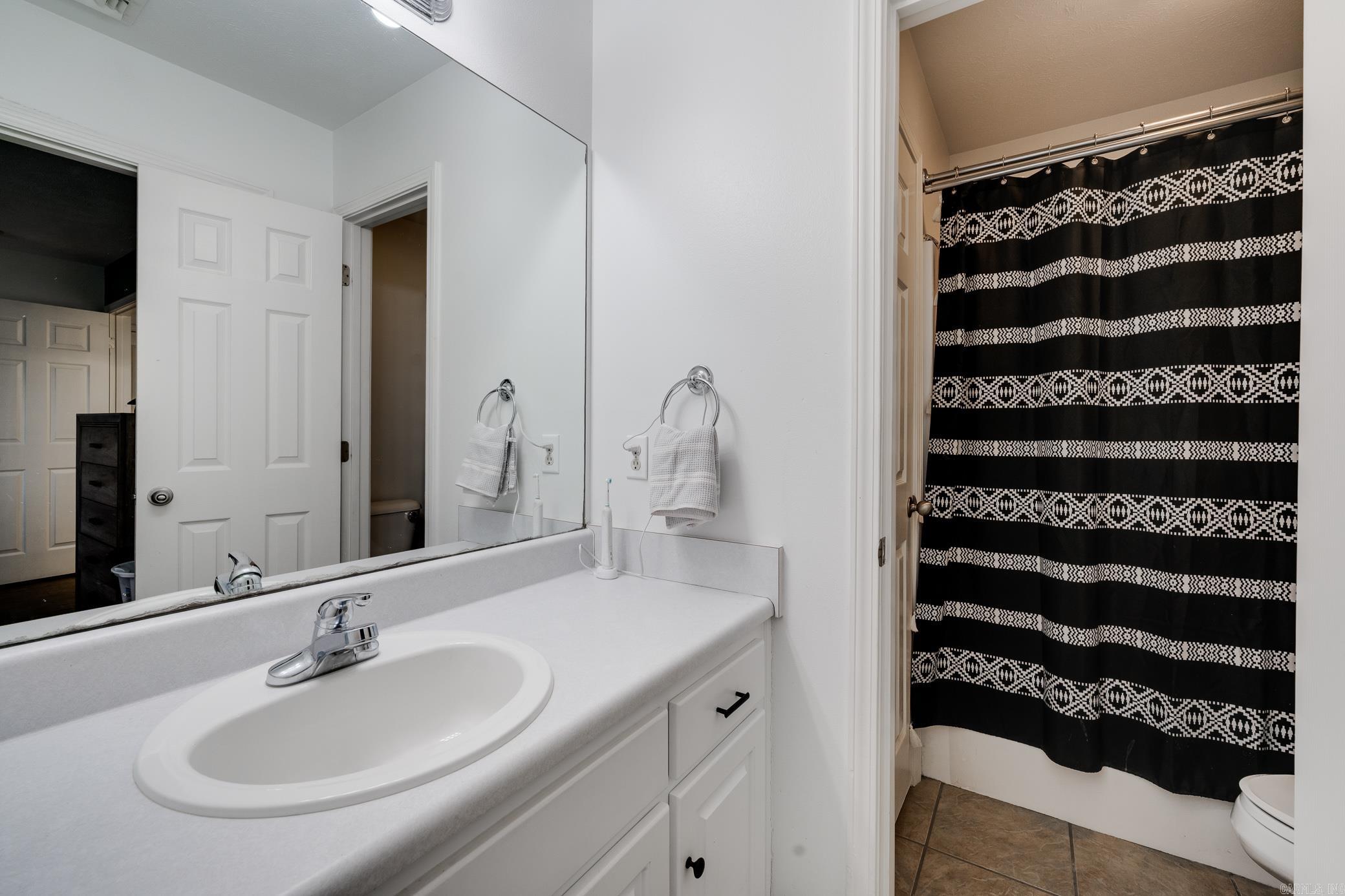 CLOVER RIDGE - Residential