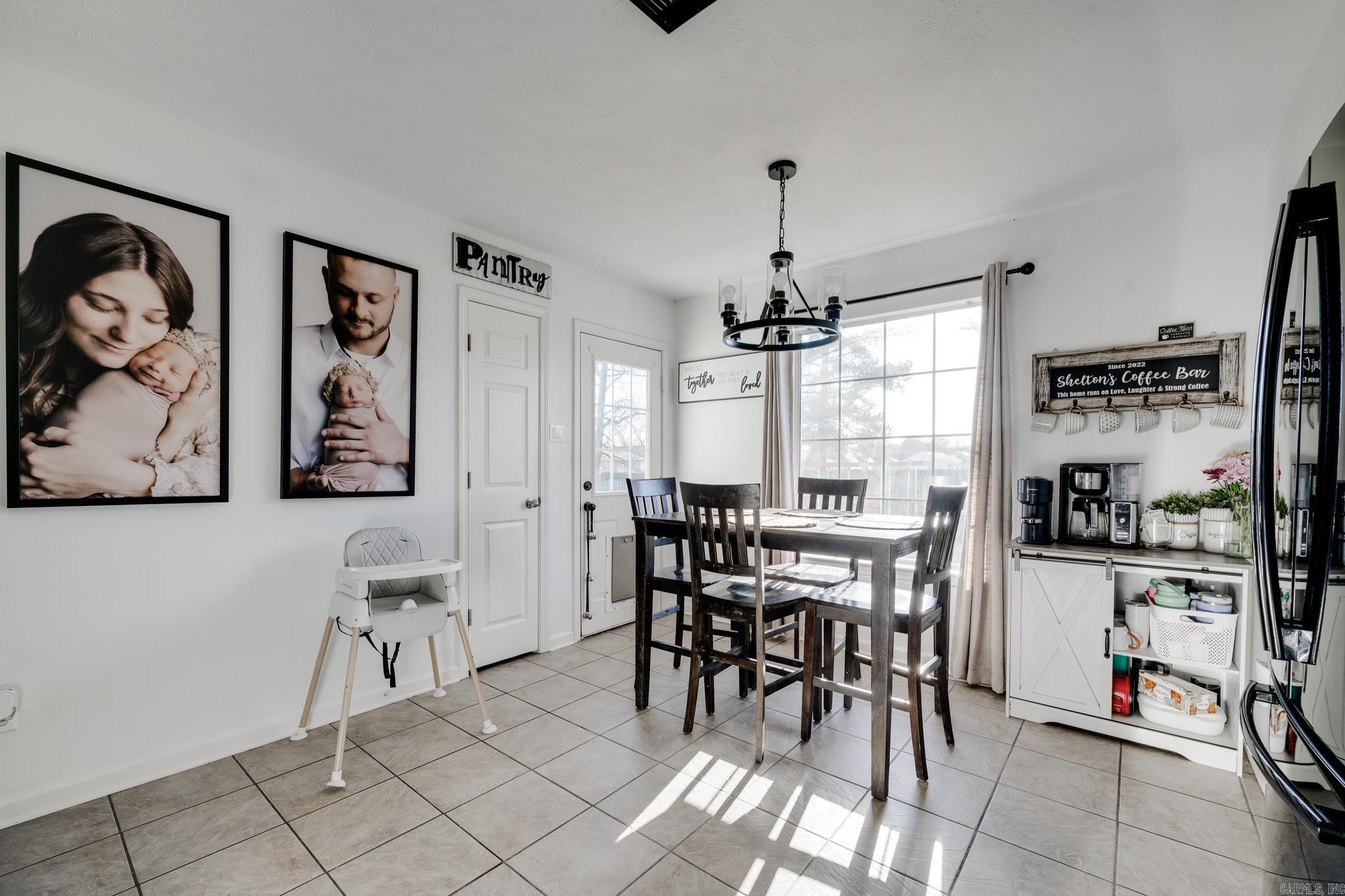 CLOVER RIDGE - Residential