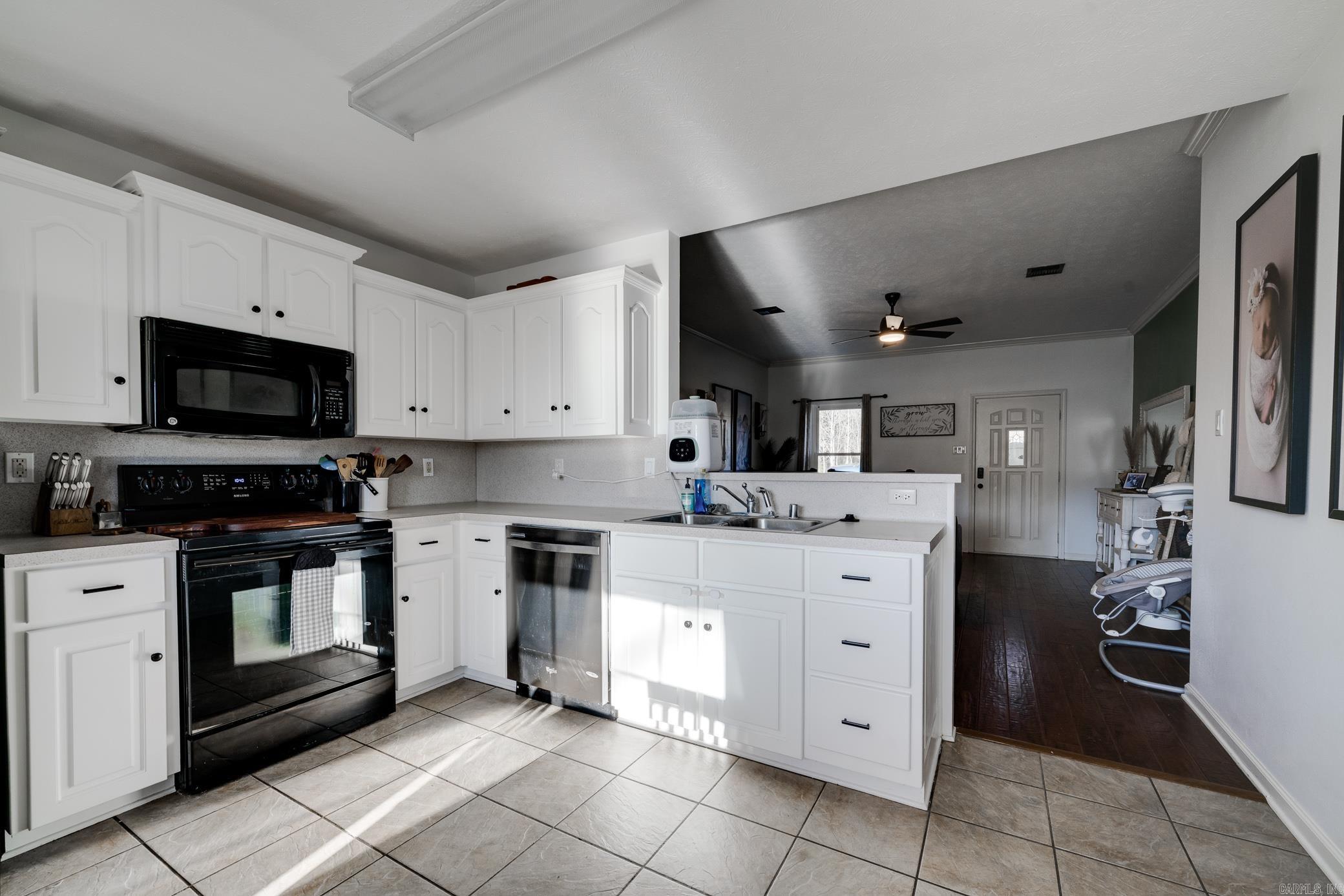 CLOVER RIDGE - Residential