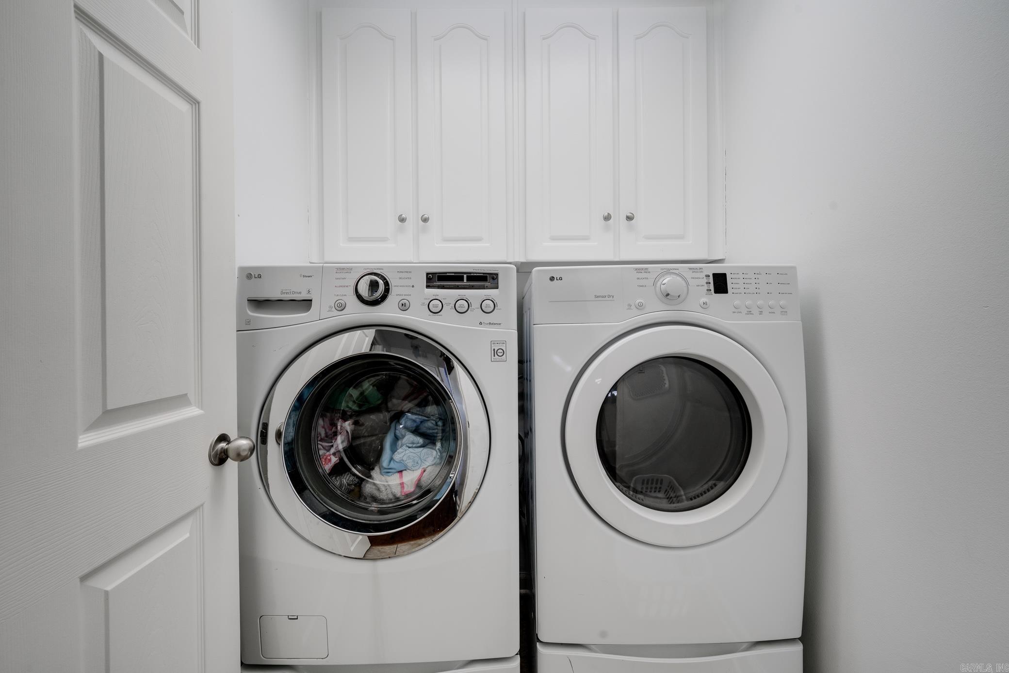 CLOVER RIDGE - Residential