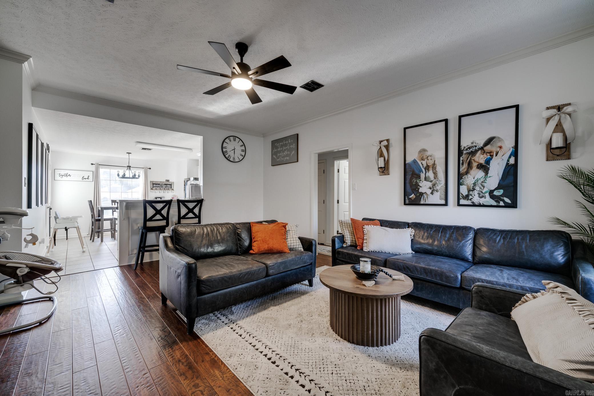 CLOVER RIDGE - Residential