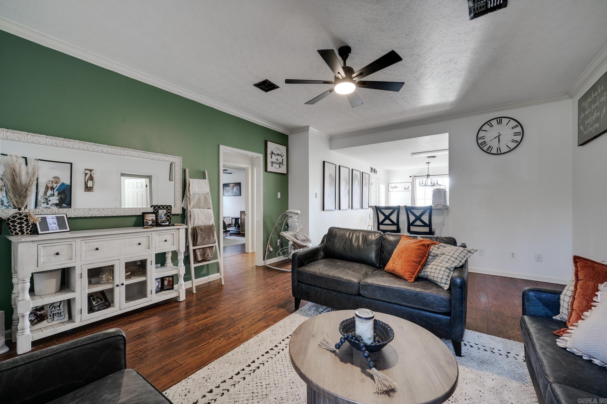 CLOVER RIDGE - Residential