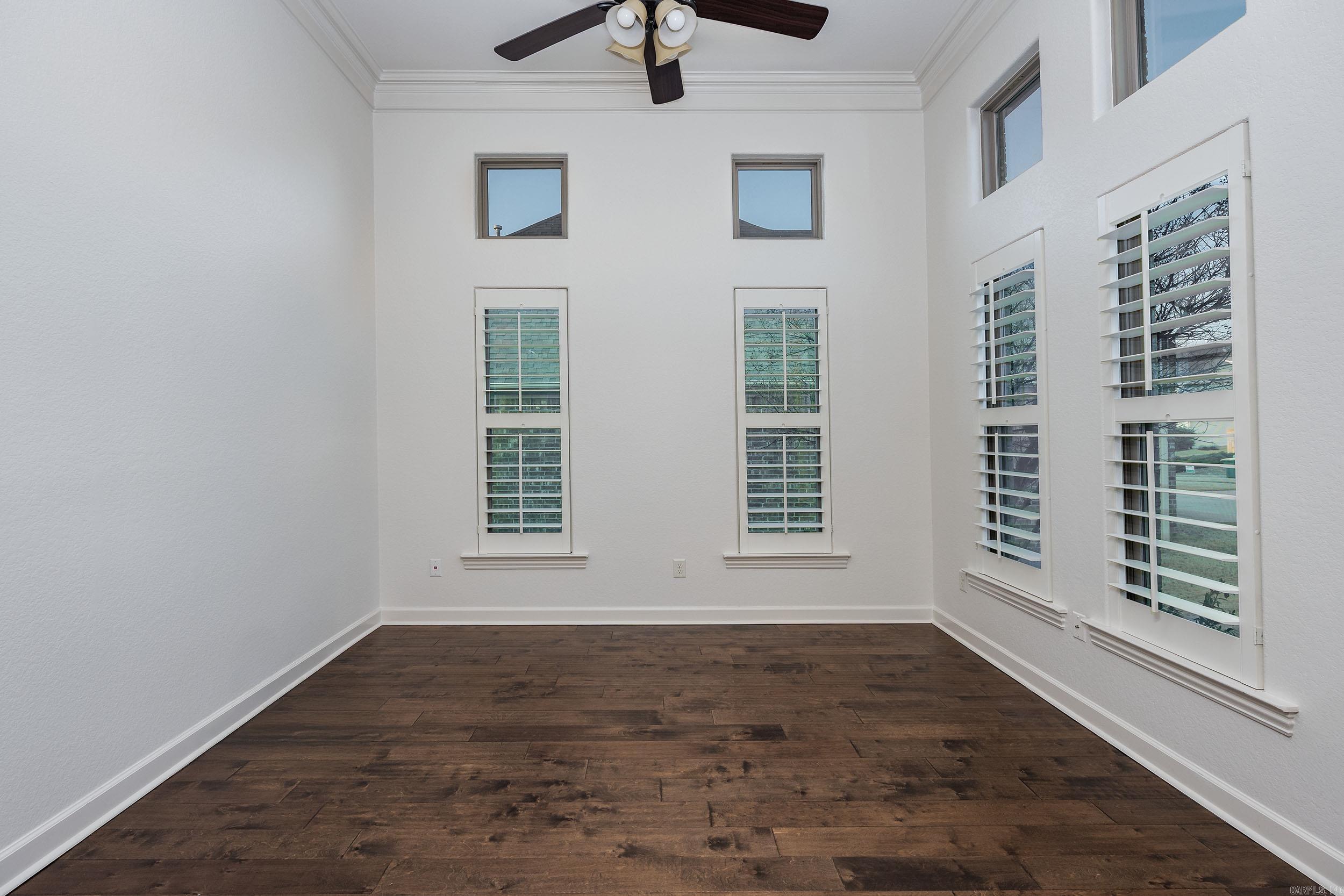 CHENAL VALLEY "TOURNAY CIRCLE" - Residential