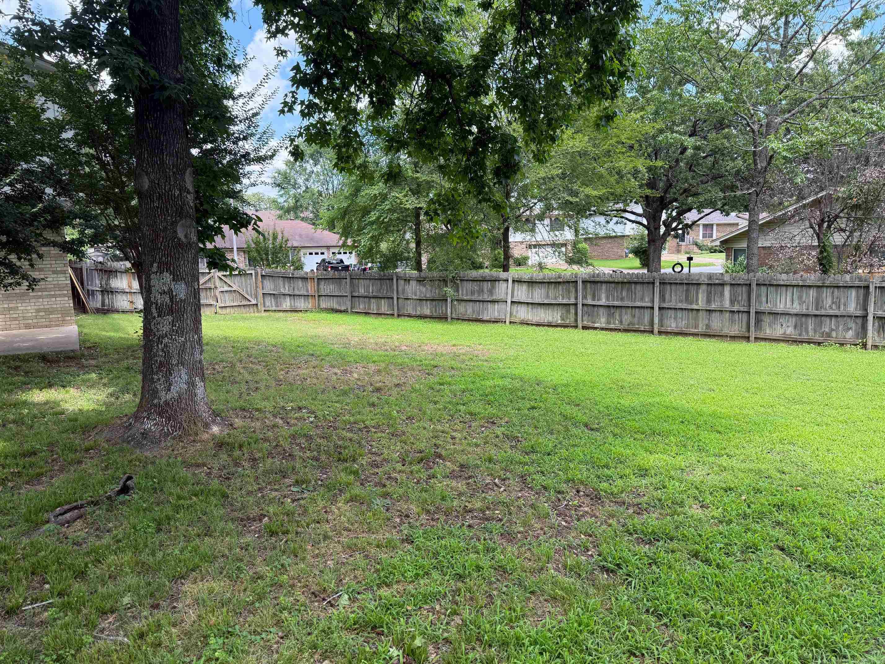 Sherwood Acres - Residential