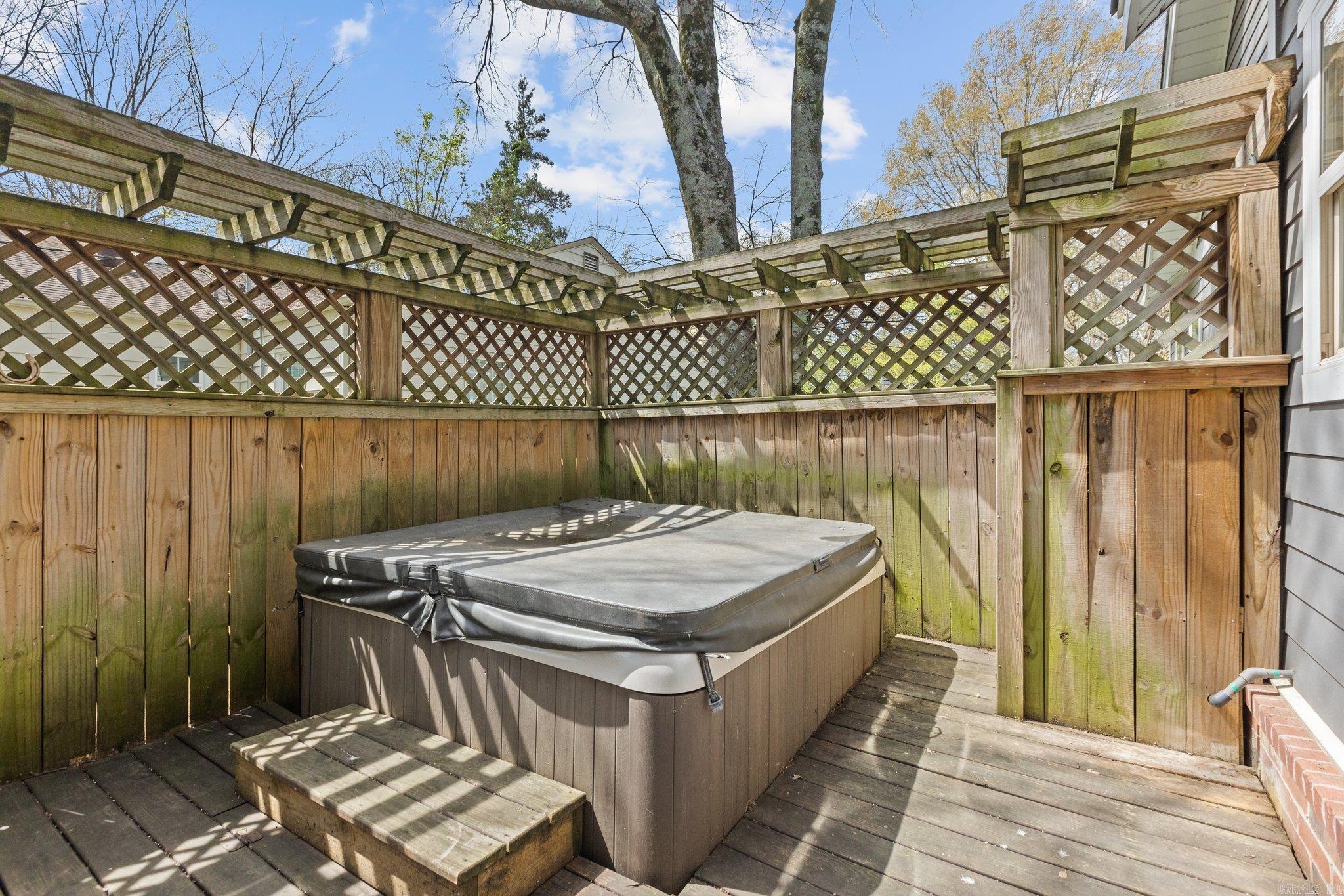 Hollenburg - Residential