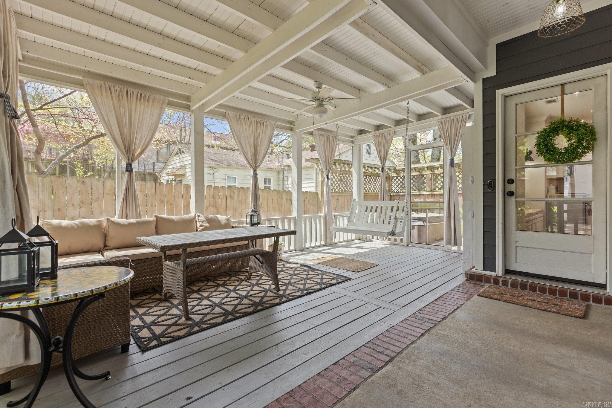 Hollenburg - Residential