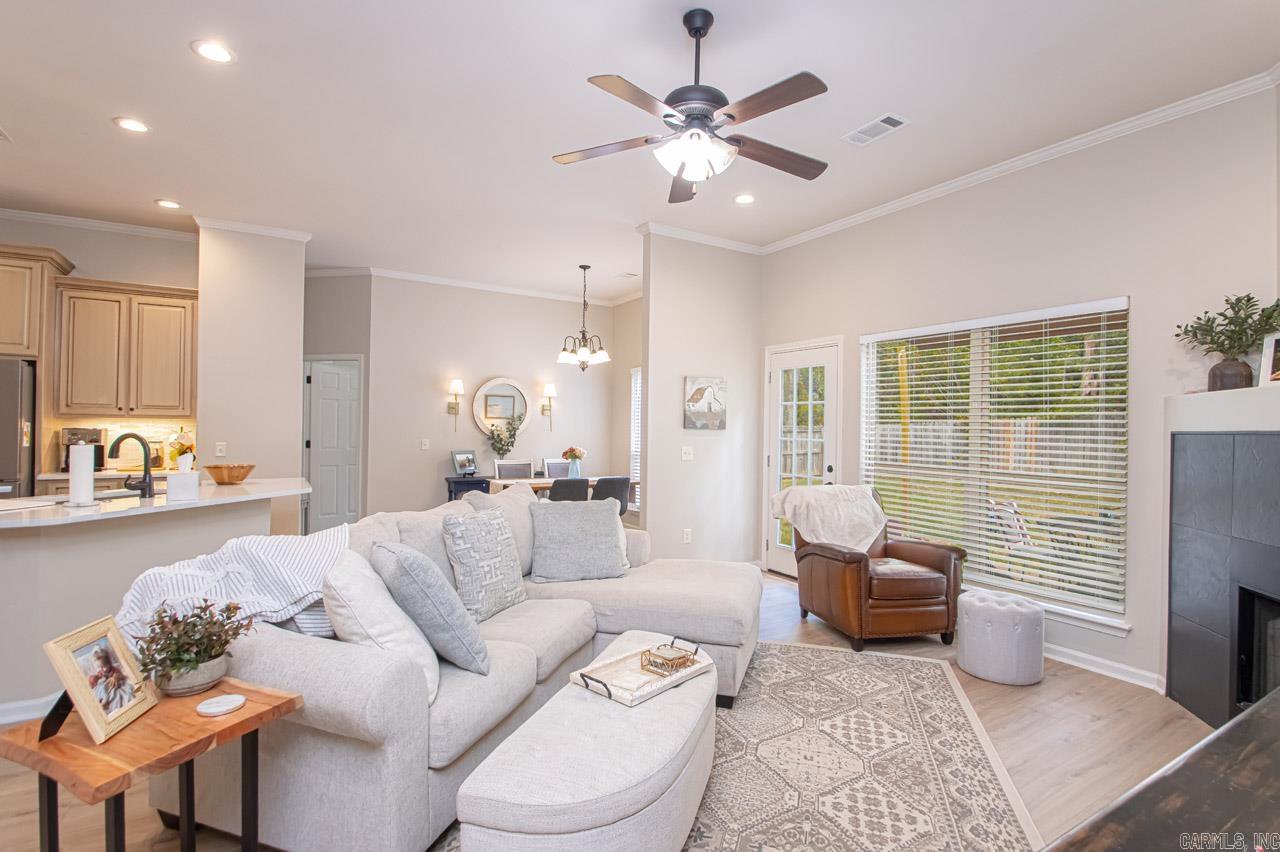 MADISON VILLAGE - Residential