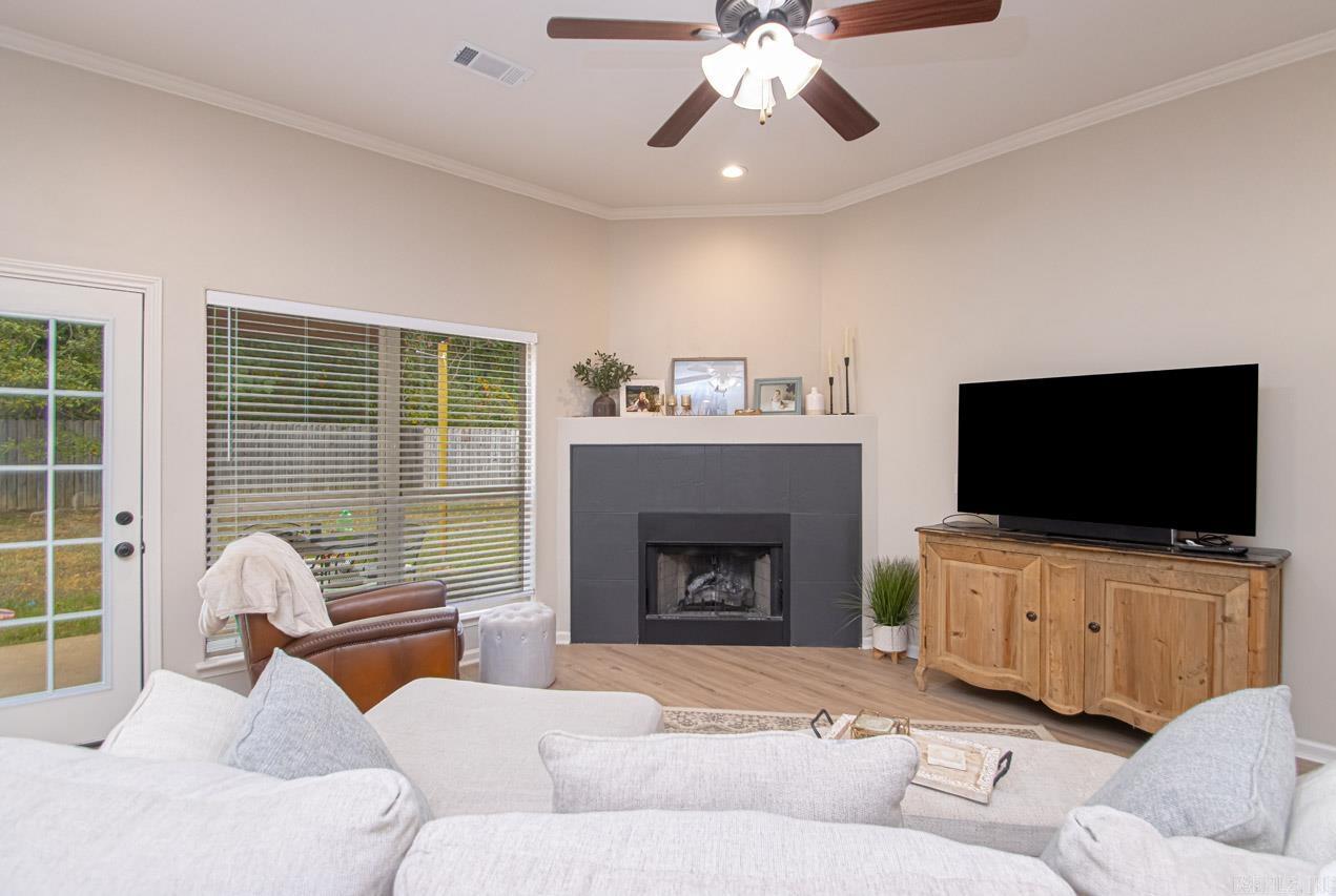 MADISON VILLAGE - Residential