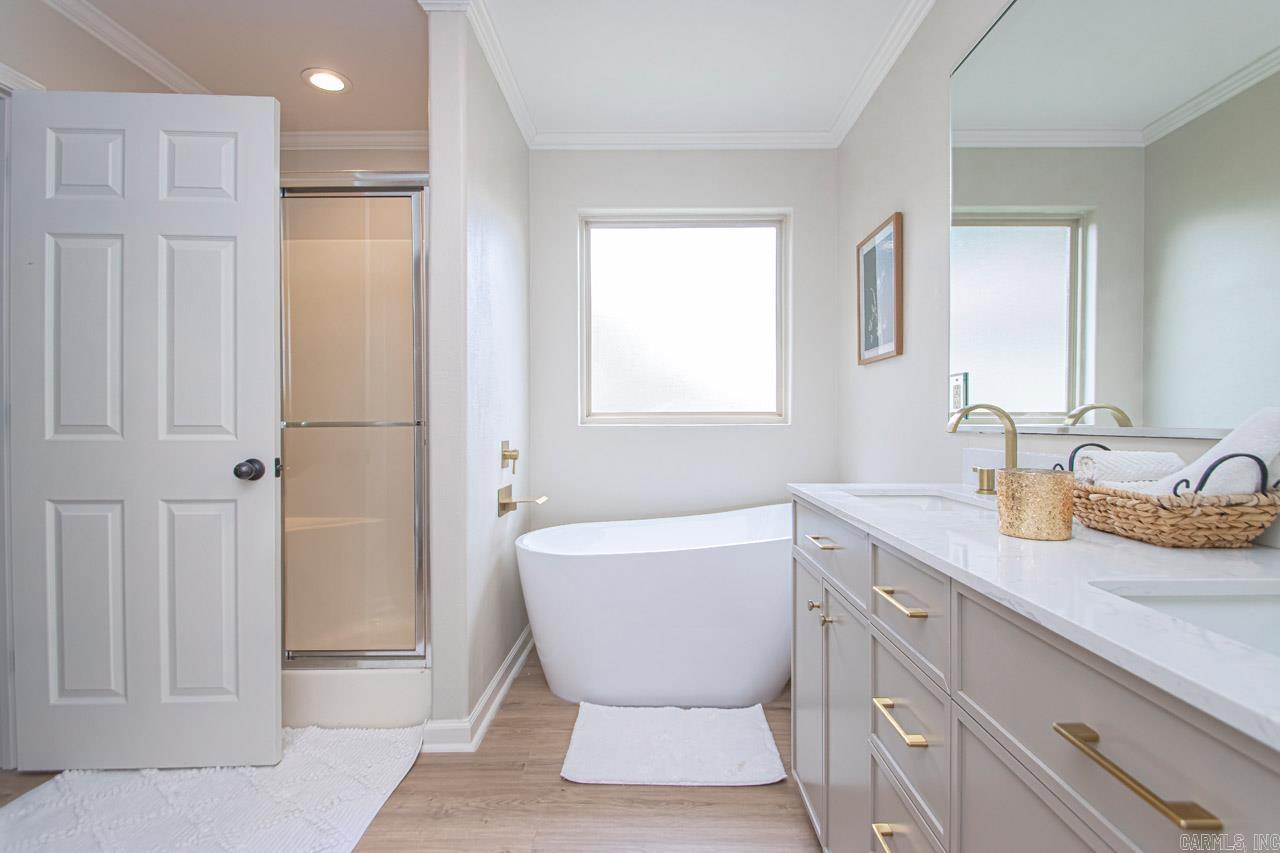 MADISON VILLAGE - Residential