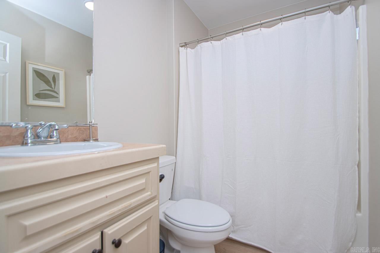 MADISON VILLAGE - Residential