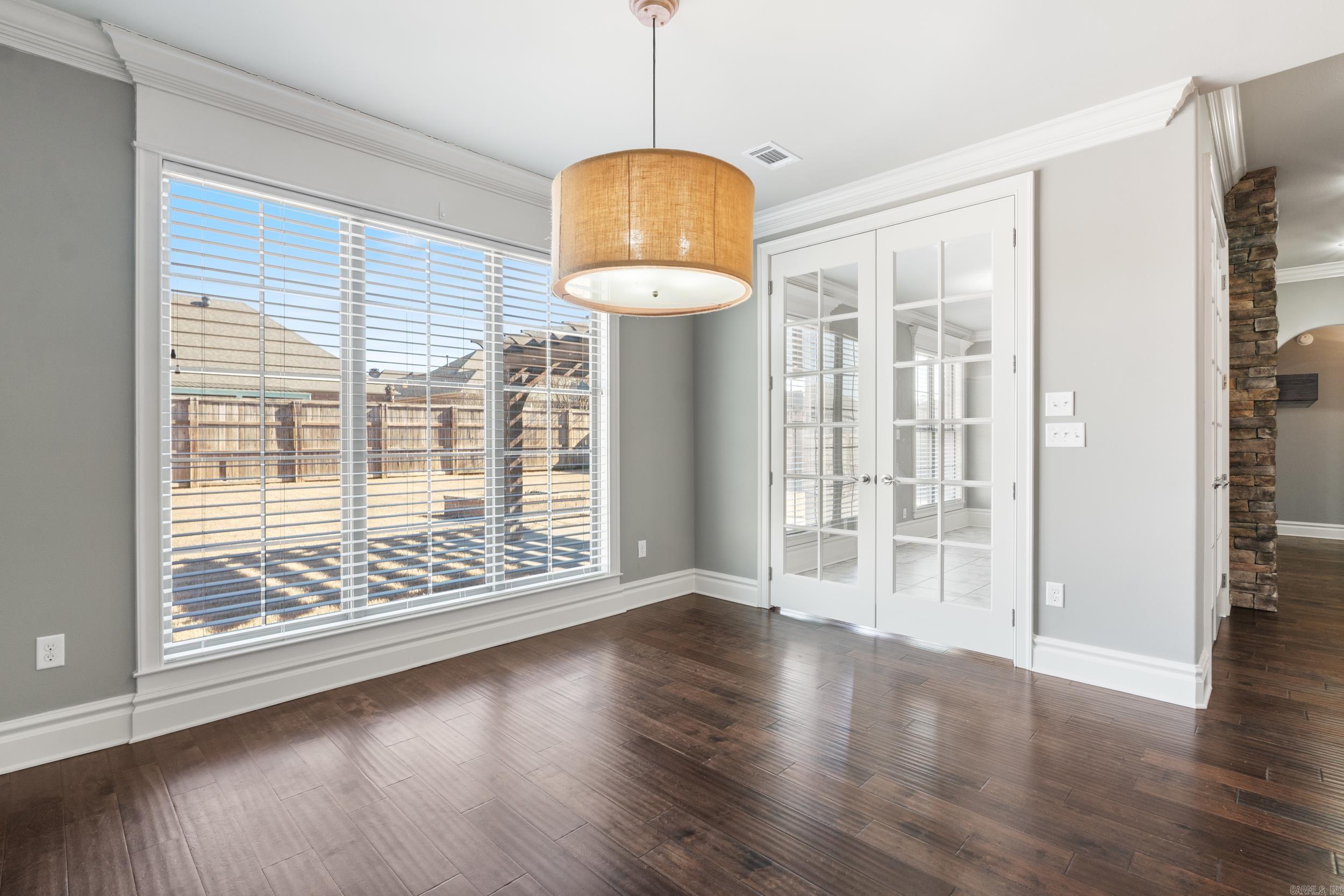 CHAPEL CREEK - Residential