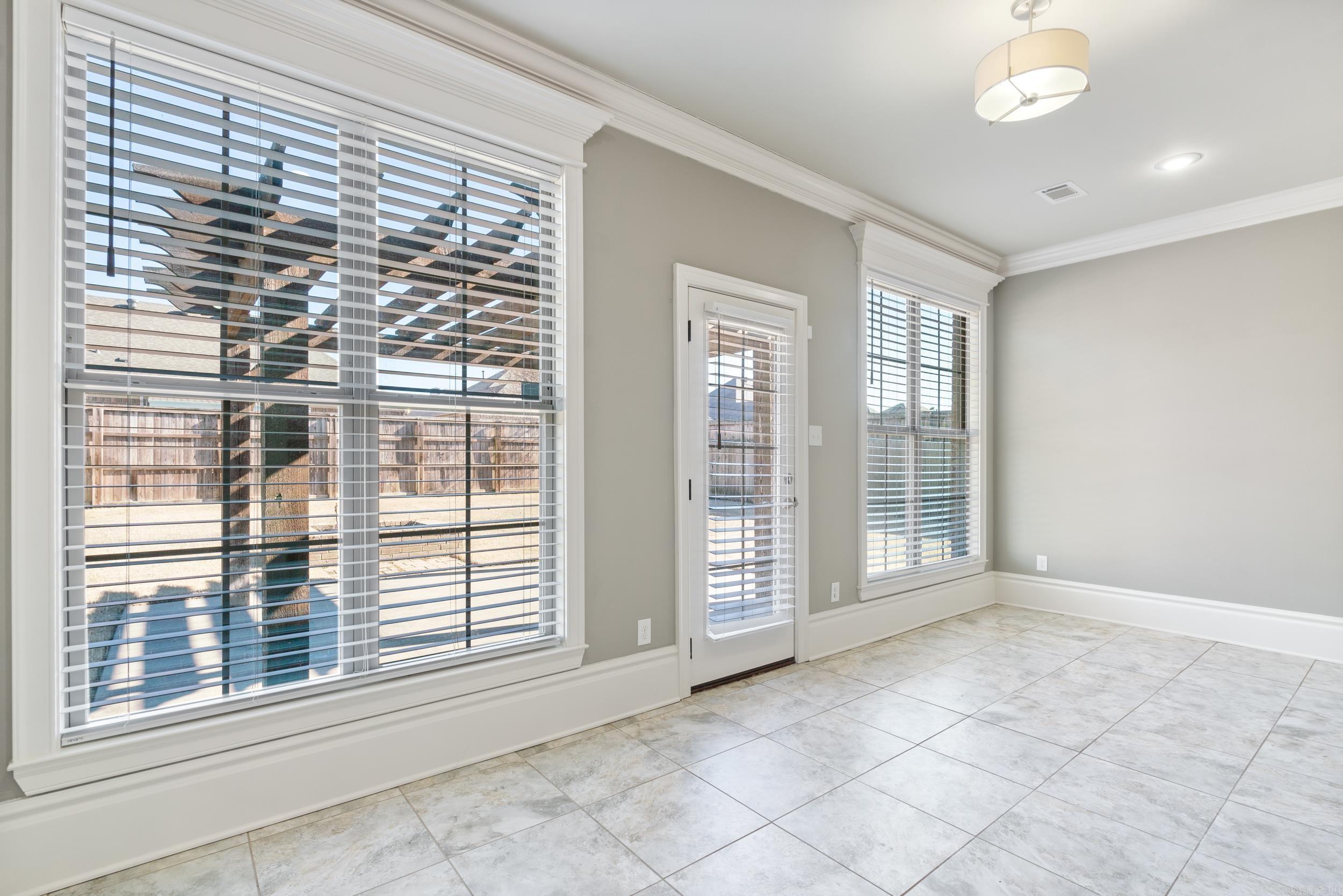 CHAPEL CREEK - Residential