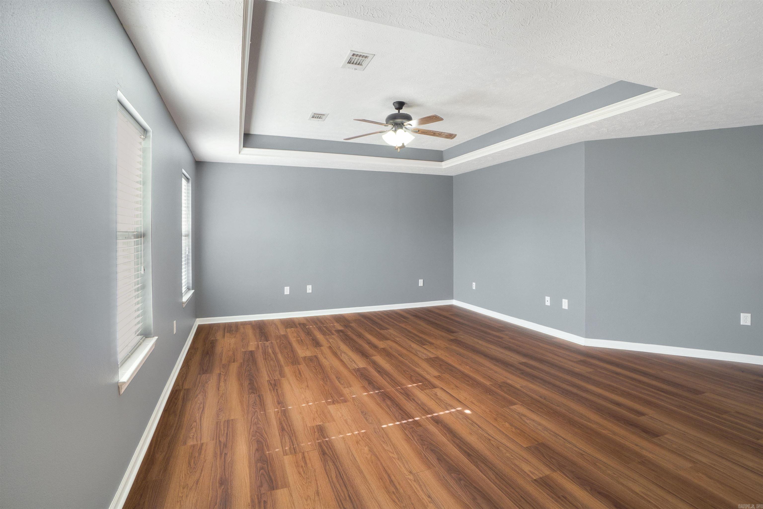 EAGLEBROOK SOUTH OF EAGLEBROOK - Residential