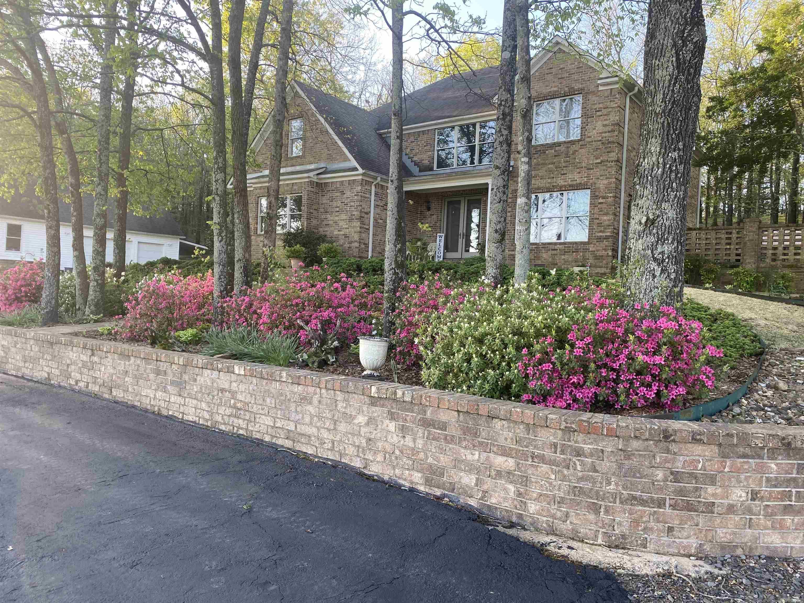 TEMPLE - Residential