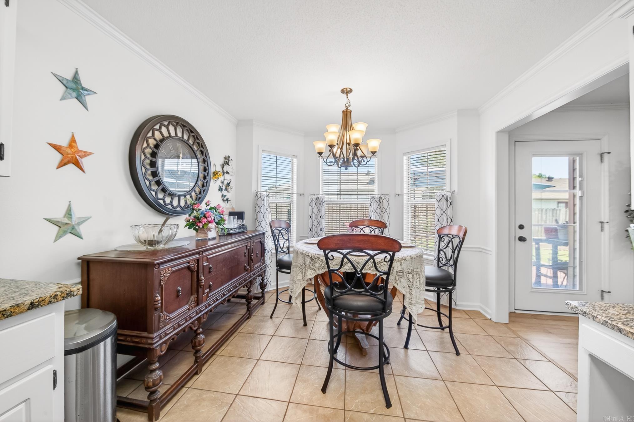 HUNTERS RUN - Residential