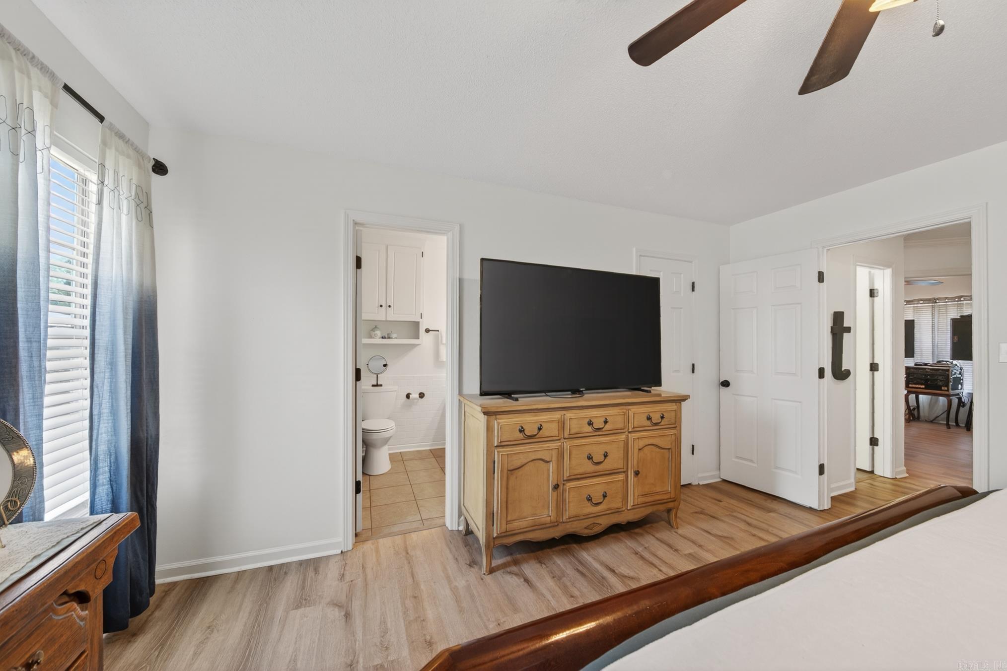 HUNTERS RUN - Residential