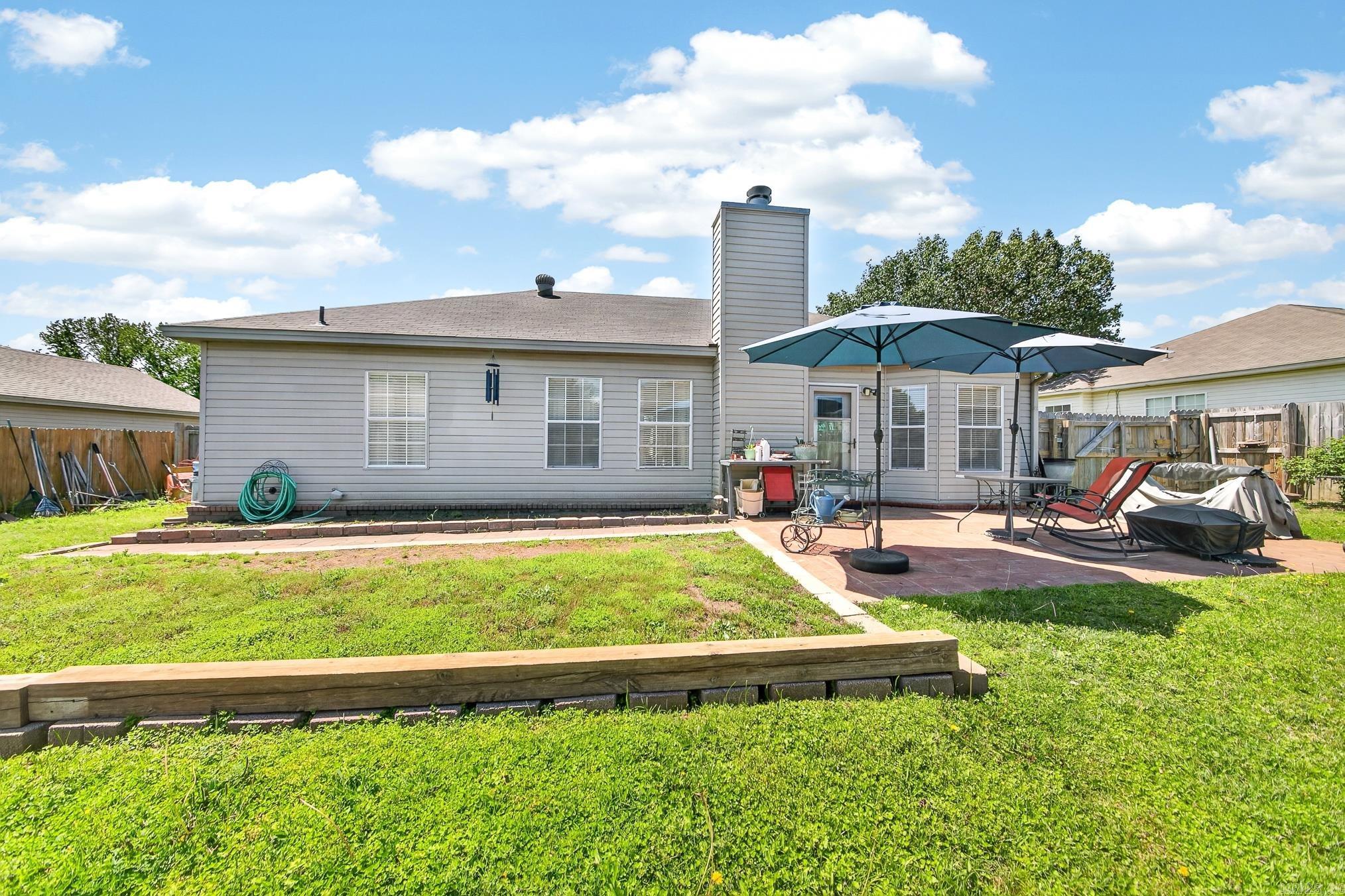 HUNTERS RUN - Residential