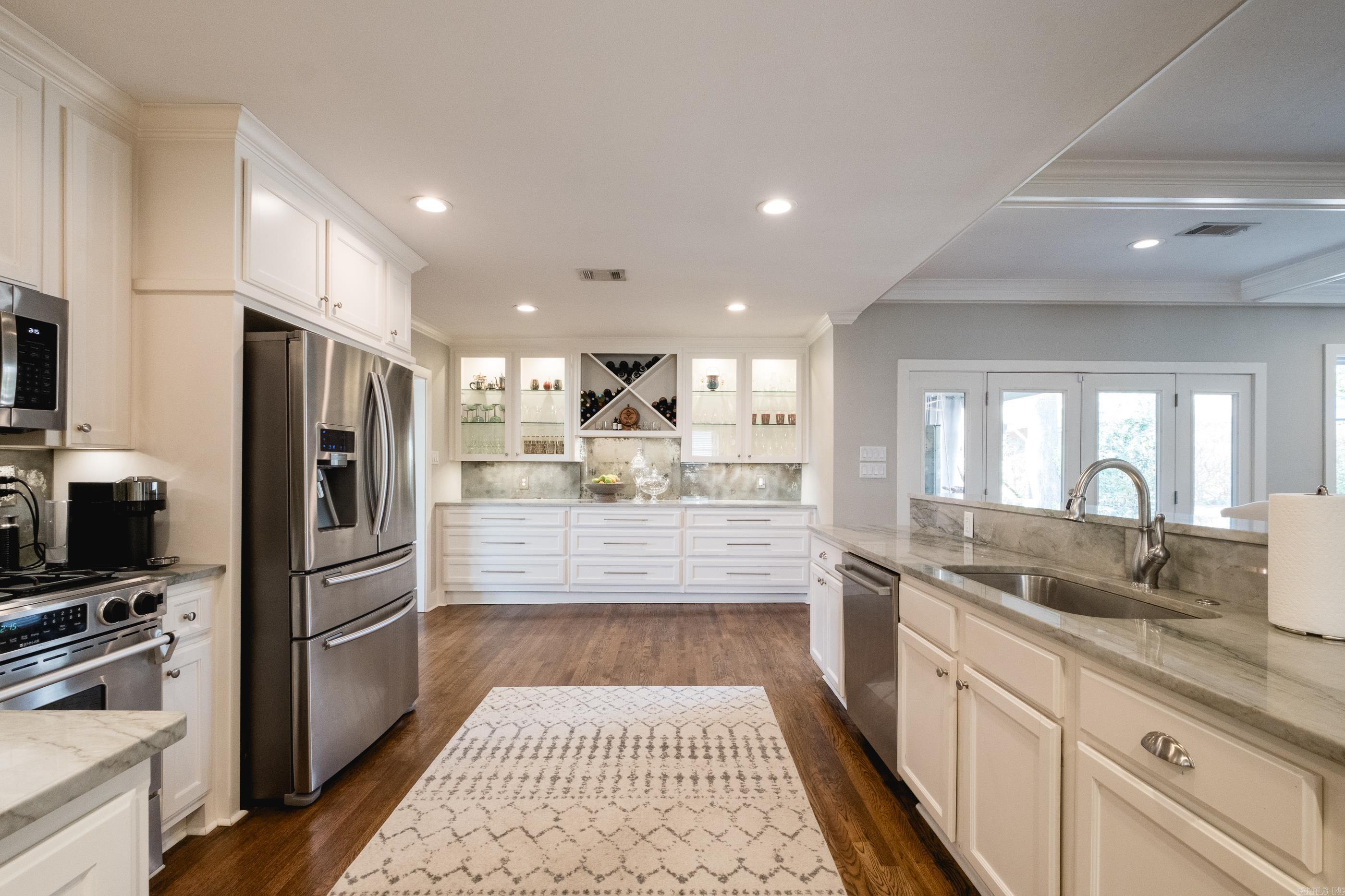 FOREST HEIGHTS PLACE - Residential