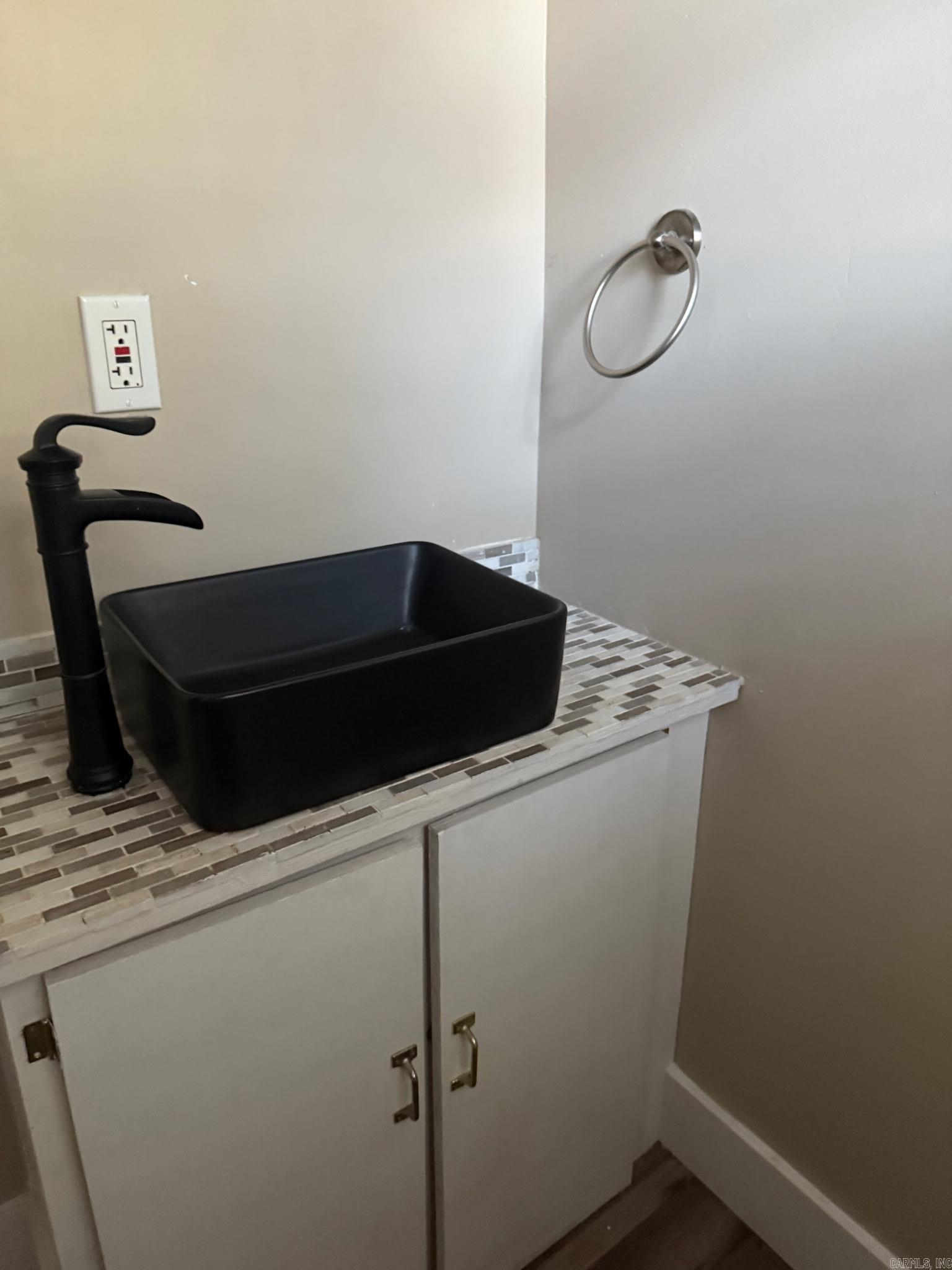 I BLOCK - Residential