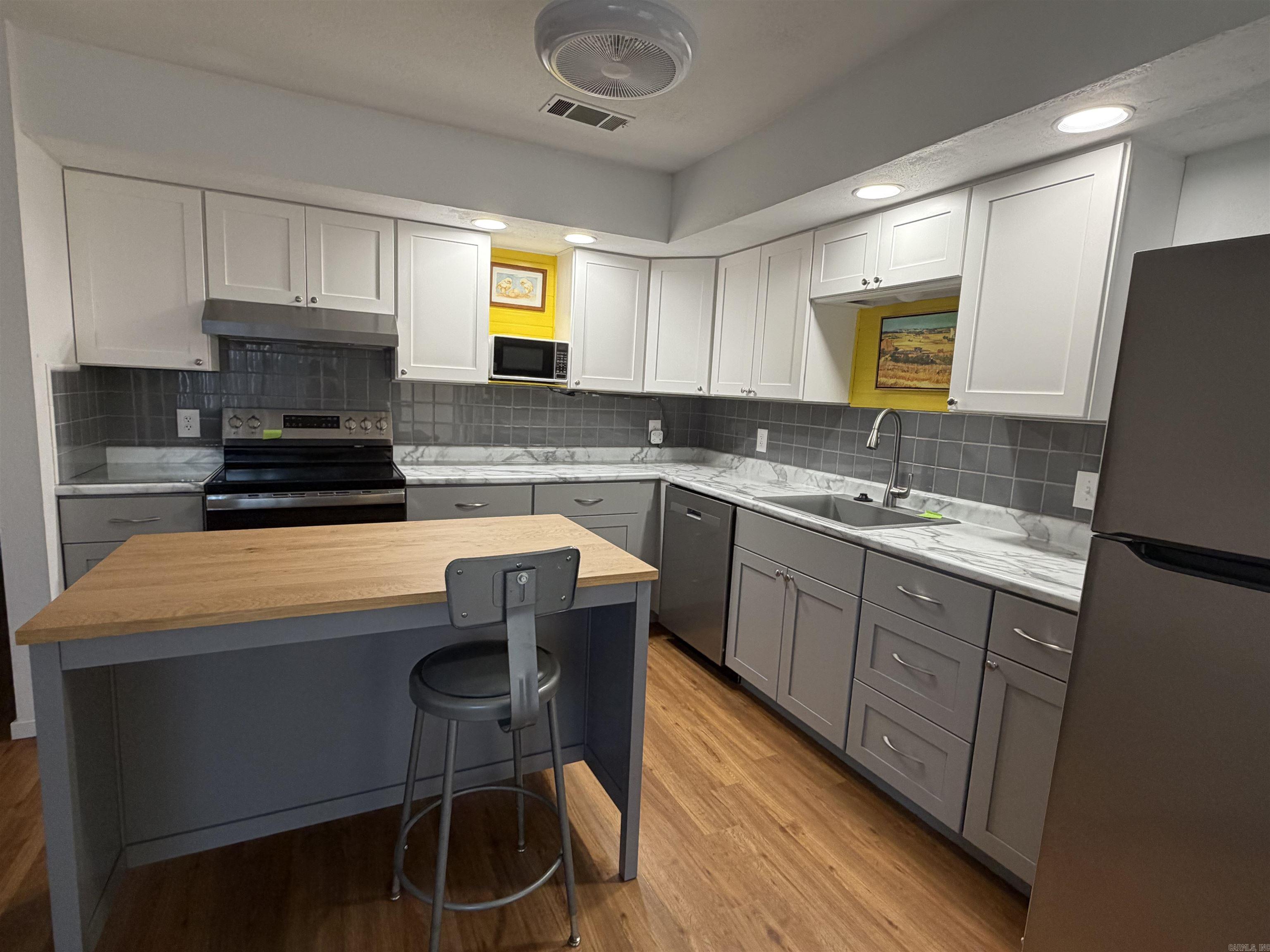 Oaklawn Village East HPR - Residential