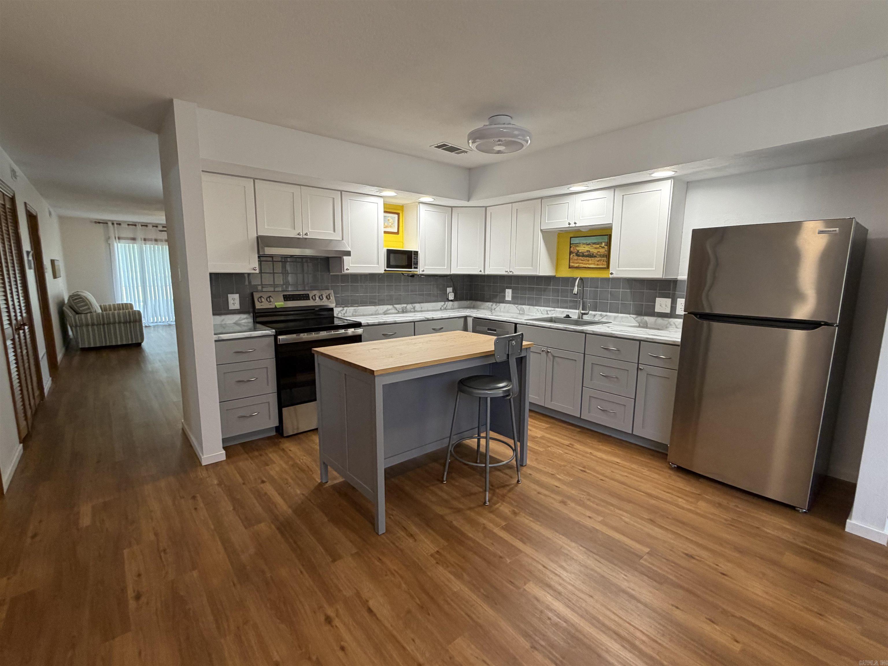 Oaklawn Village East HPR - Residential
