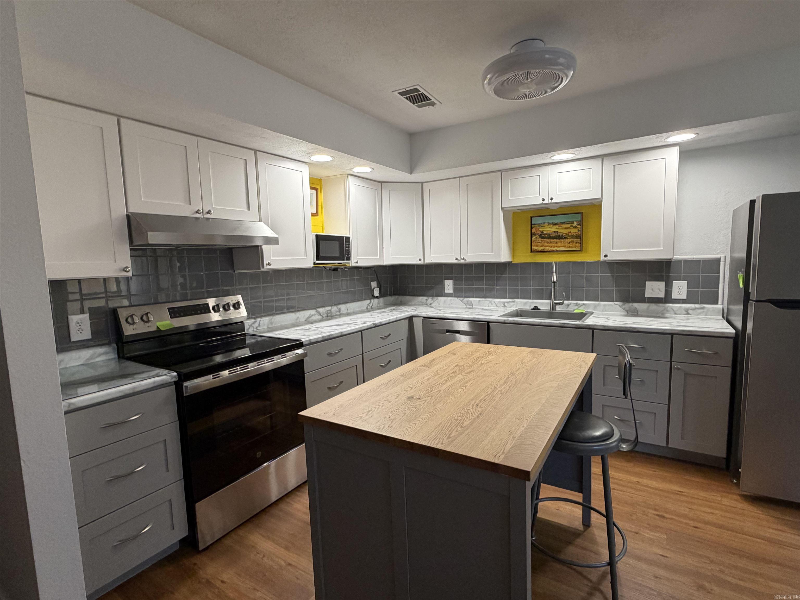 Oaklawn Village East HPR - Residential