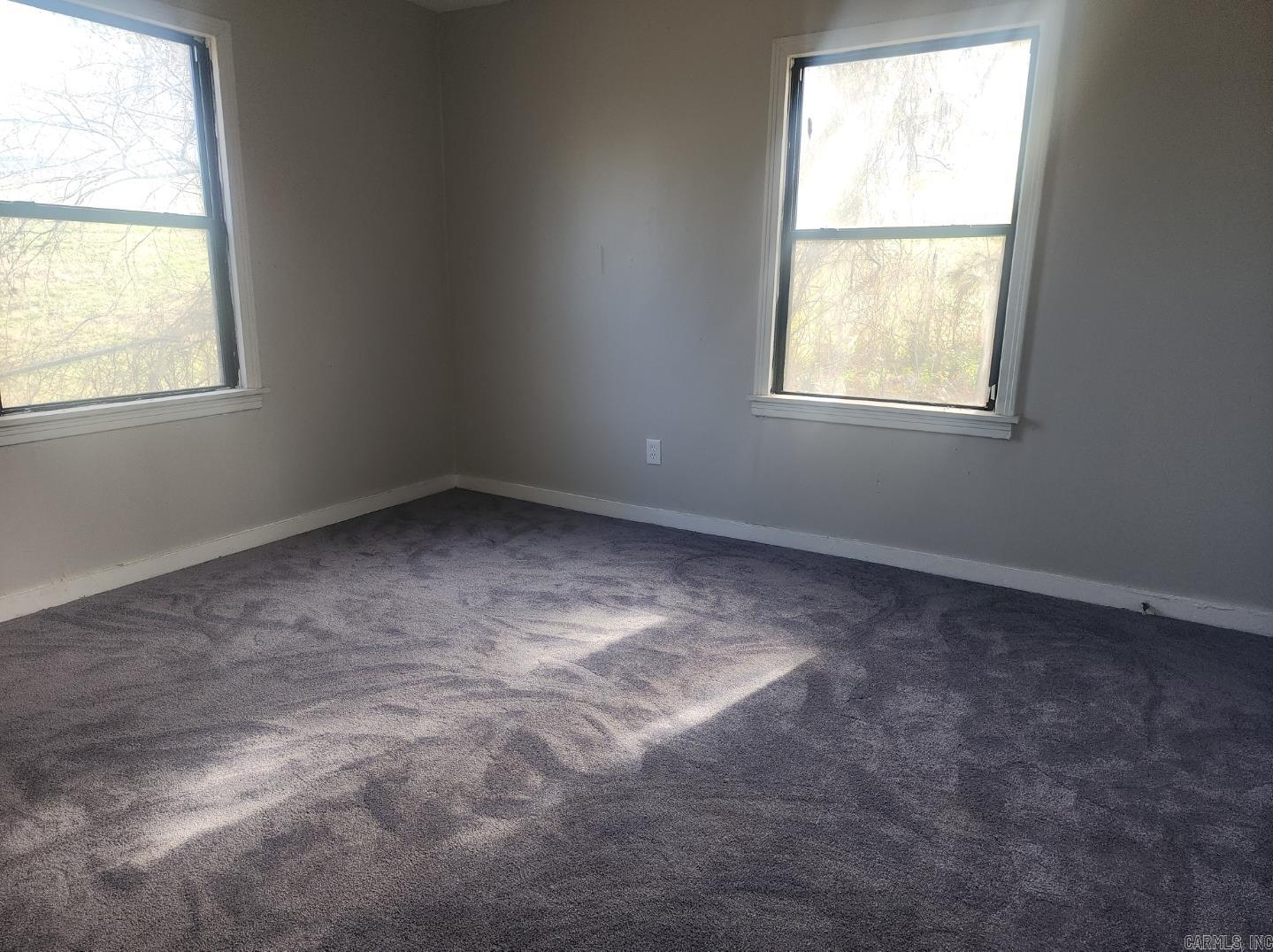 nil - Residential Lease