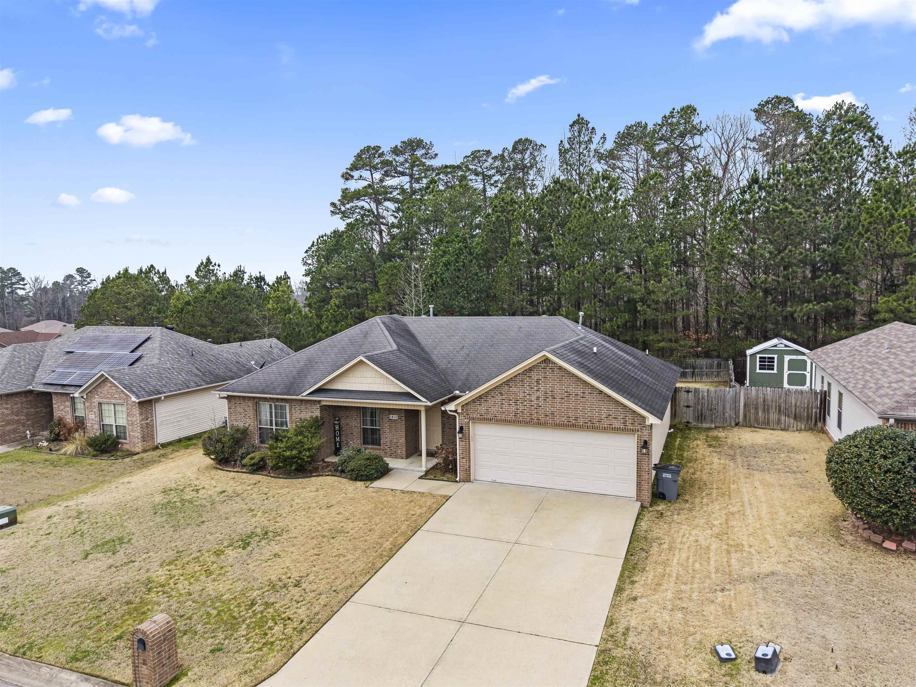 AUBURN HILLS - Residential