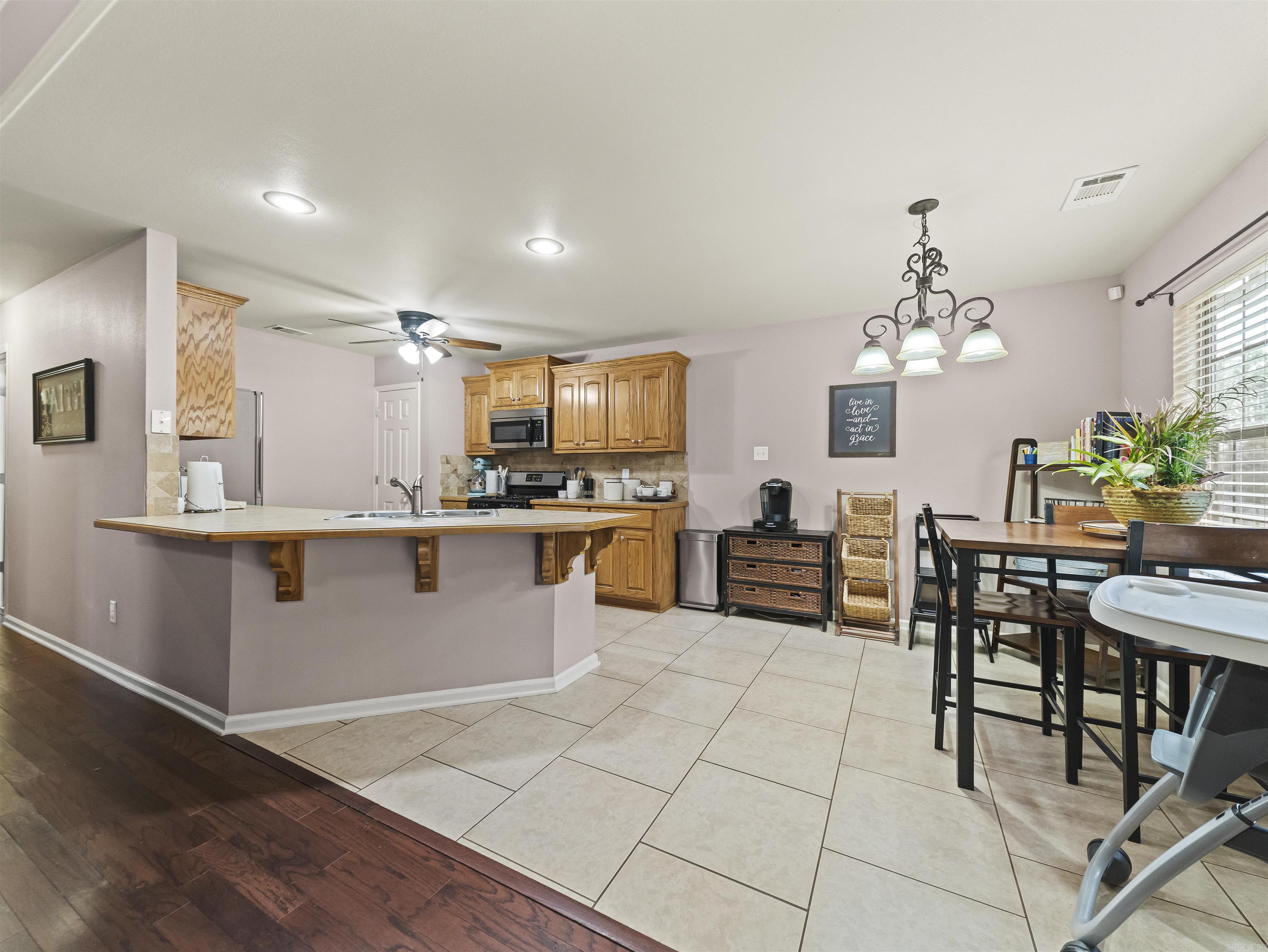 AUBURN HILLS - Residential