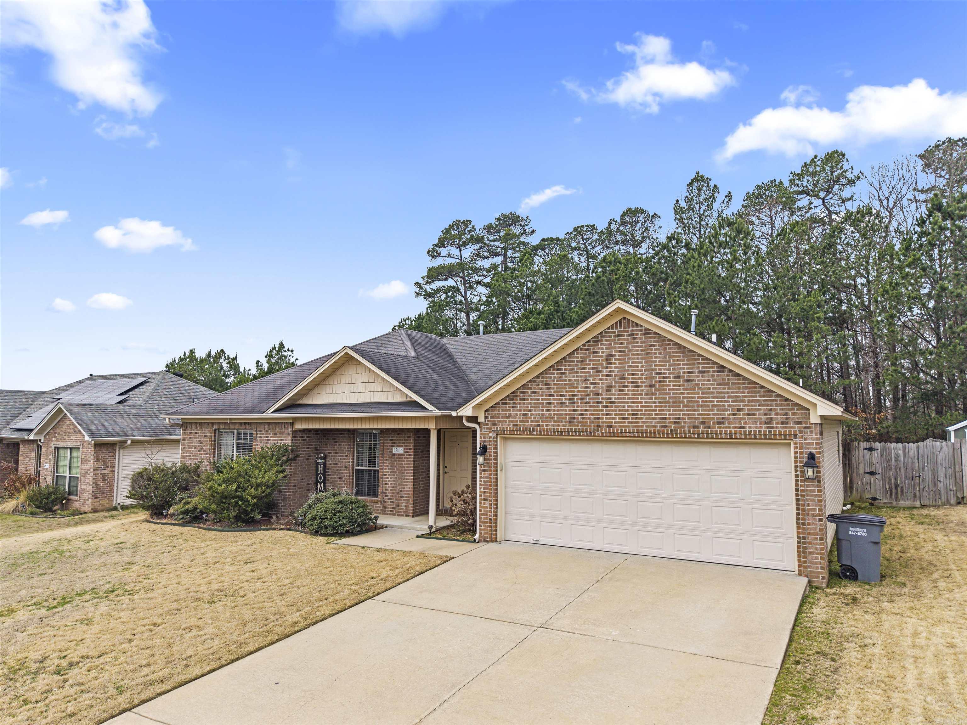 AUBURN HILLS - Residential