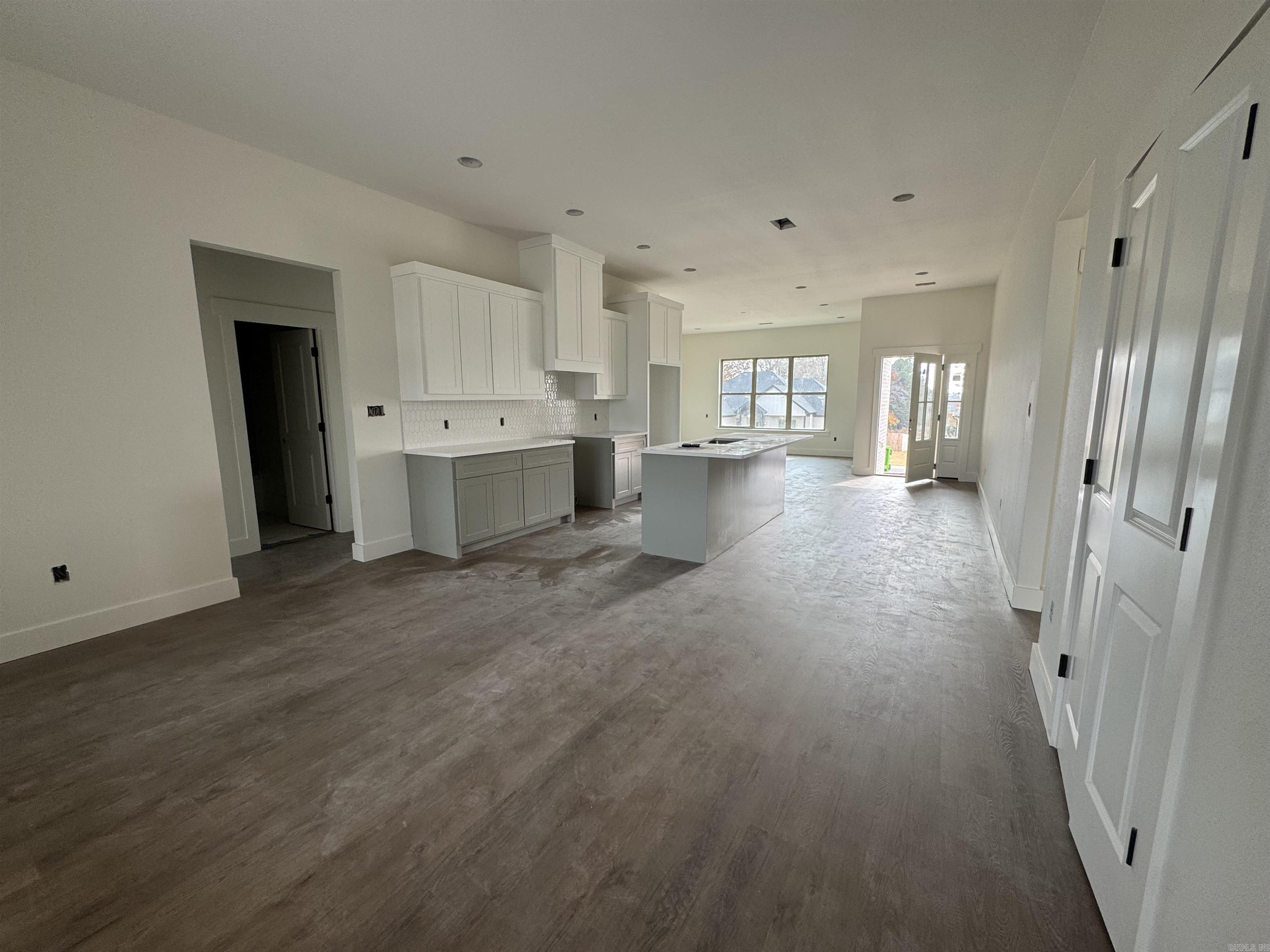 HIDDEN VALLEY ESTATES - Residential