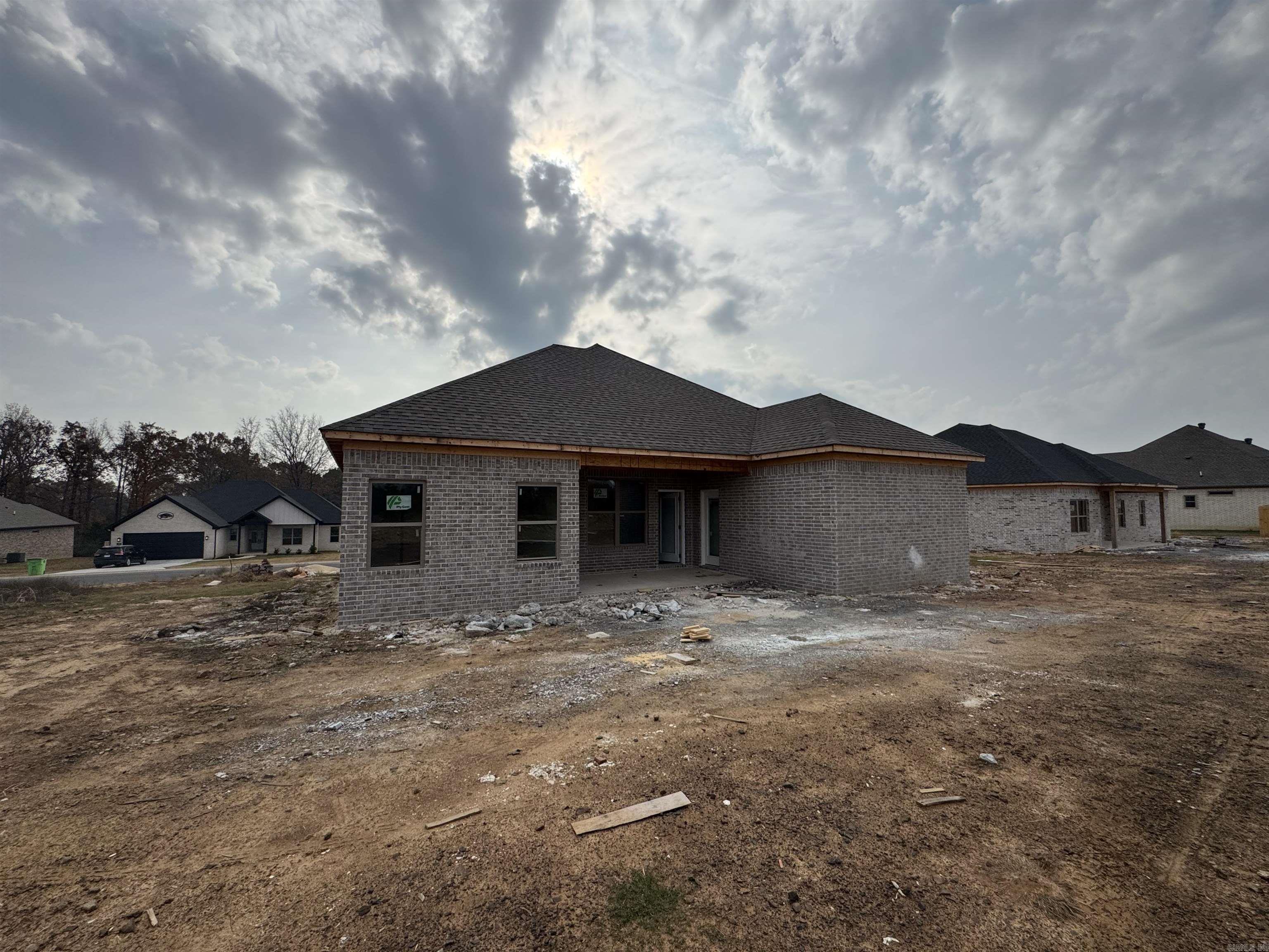 HIDDEN VALLEY ESTATES - Residential