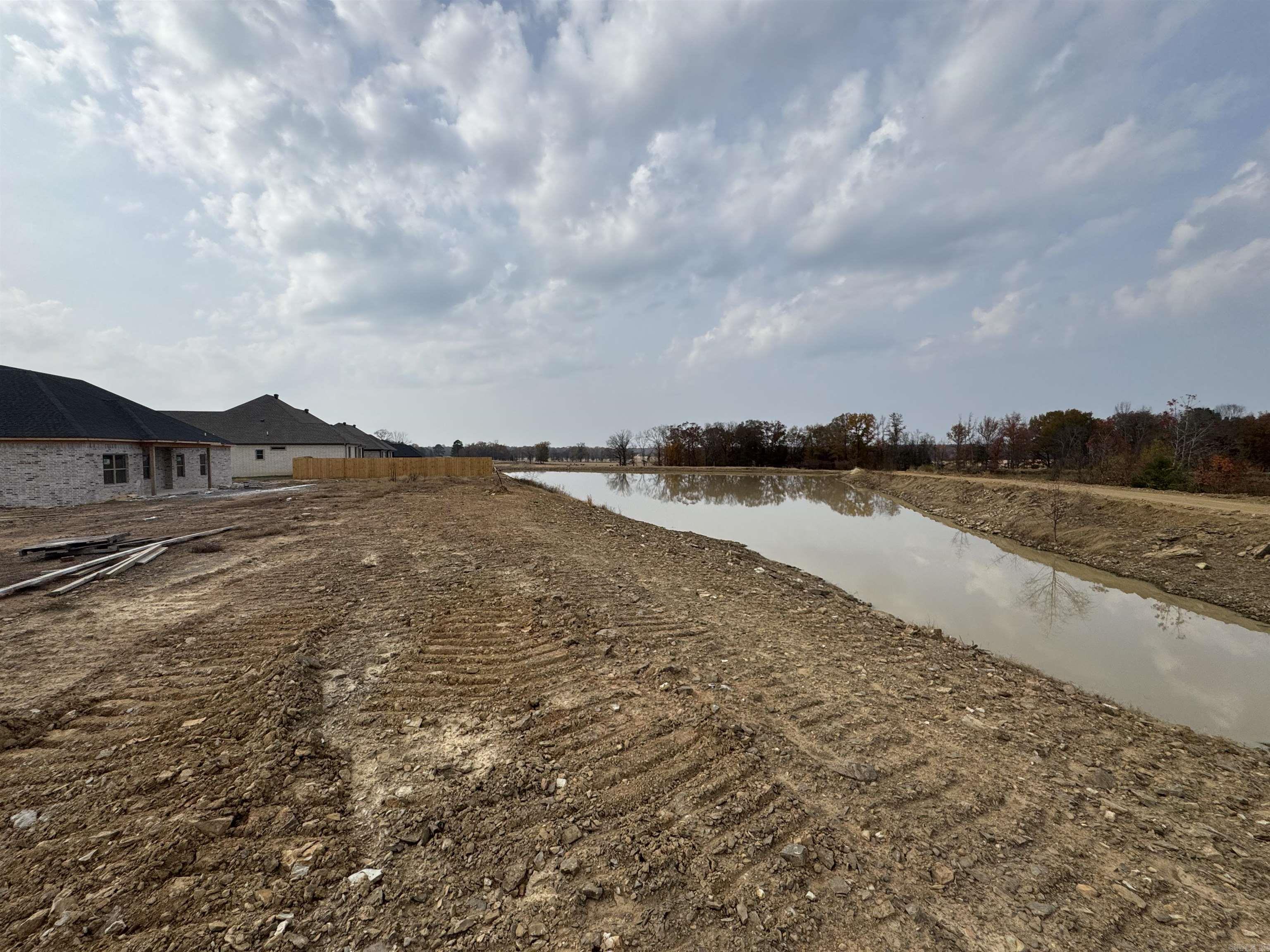 HIDDEN VALLEY ESTATES - Residential