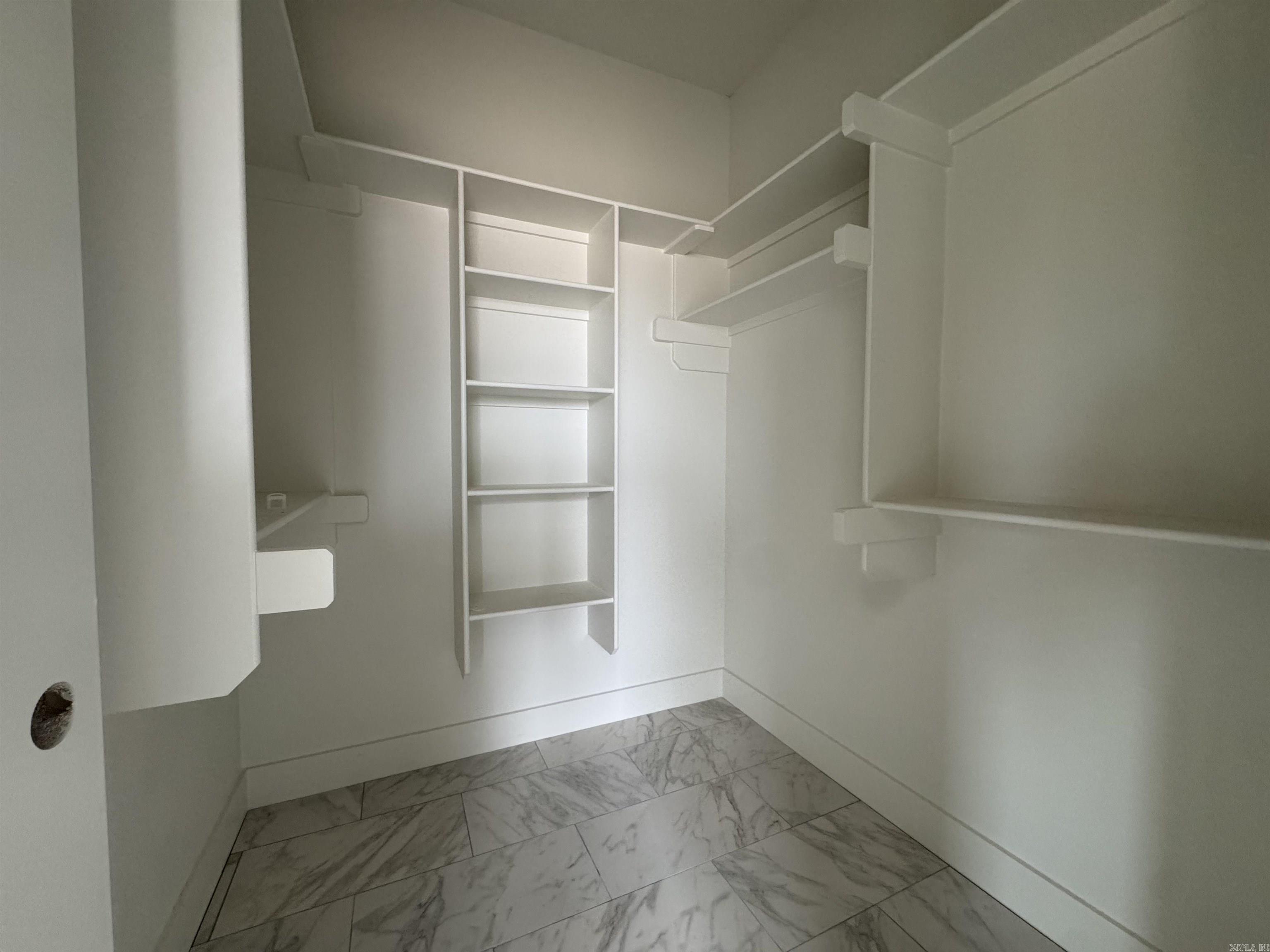 HIDDEN VALLEY ESTATES - Residential