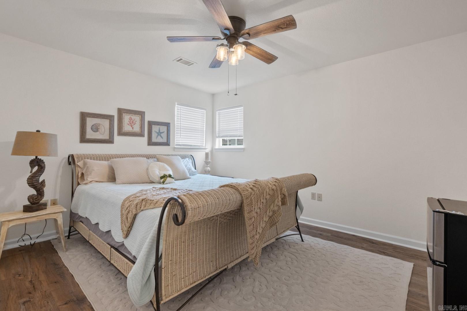 MAJESTIC LAKE VILLAGE TOWNHOMES - Residential