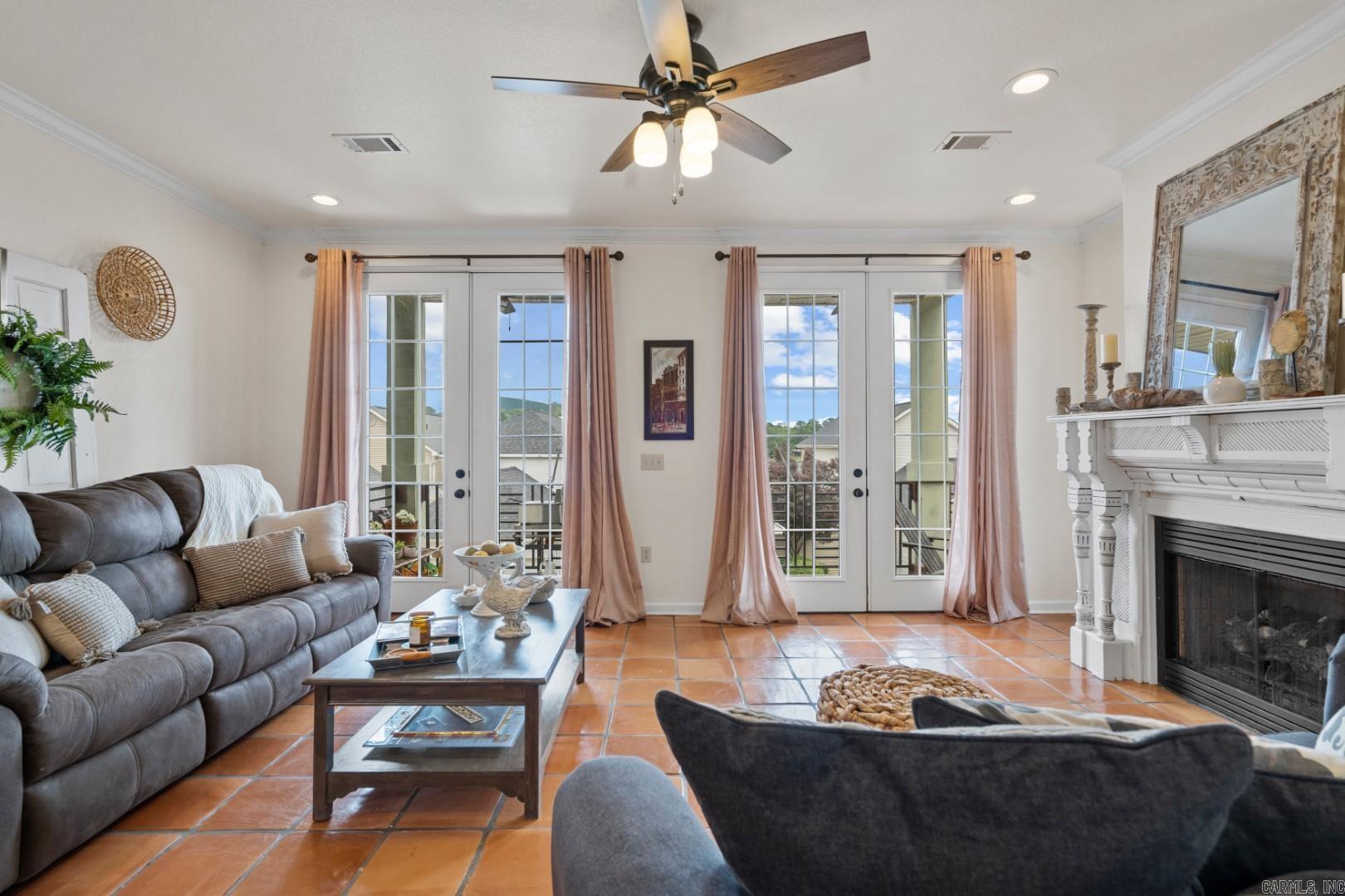 MAJESTIC LAKE VILLAGE TOWNHOMES - Residential