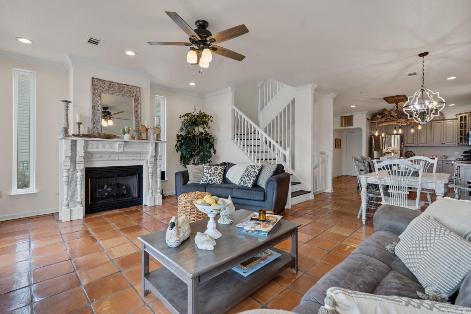 MAJESTIC LAKE VILLAGE TOWNHOMES - Residential