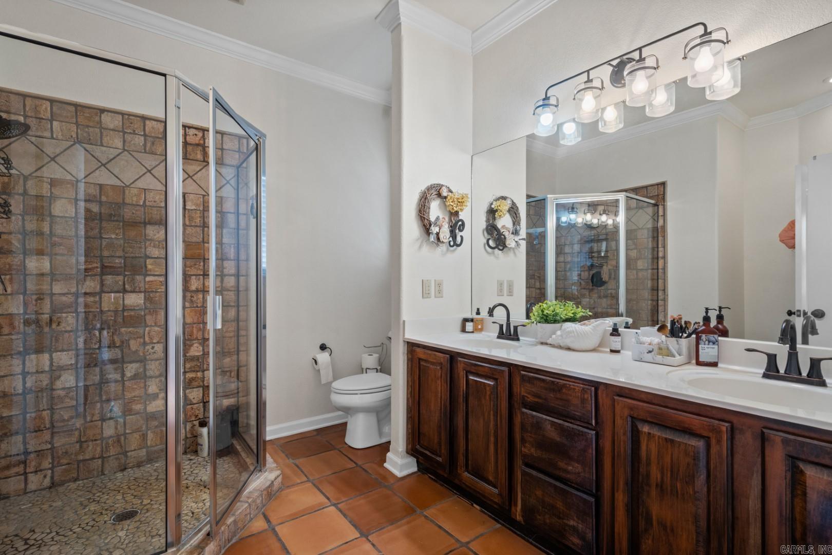 MAJESTIC LAKE VILLAGE TOWNHOMES - Residential