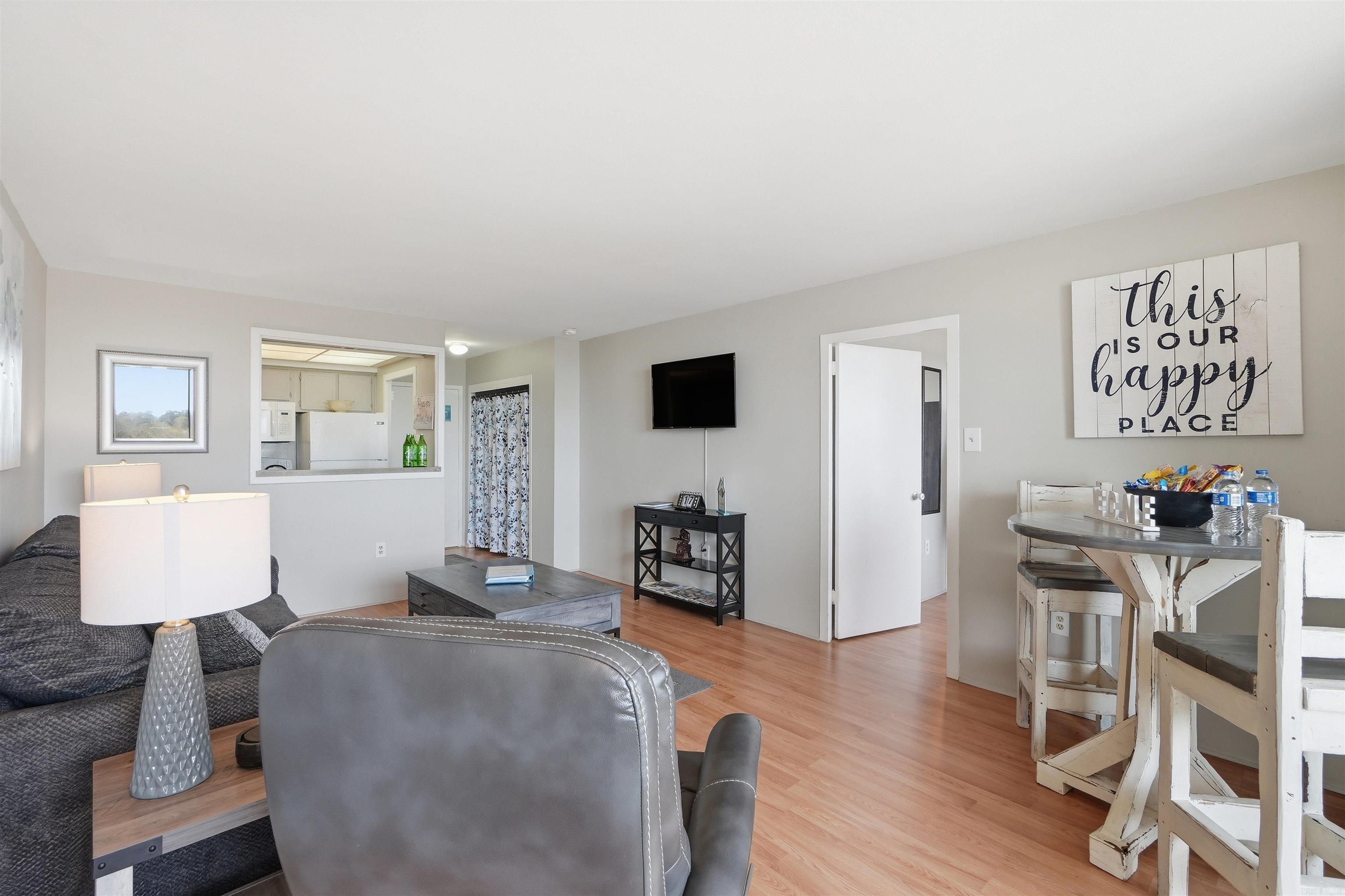 BEACON MANOR HPR - Residential