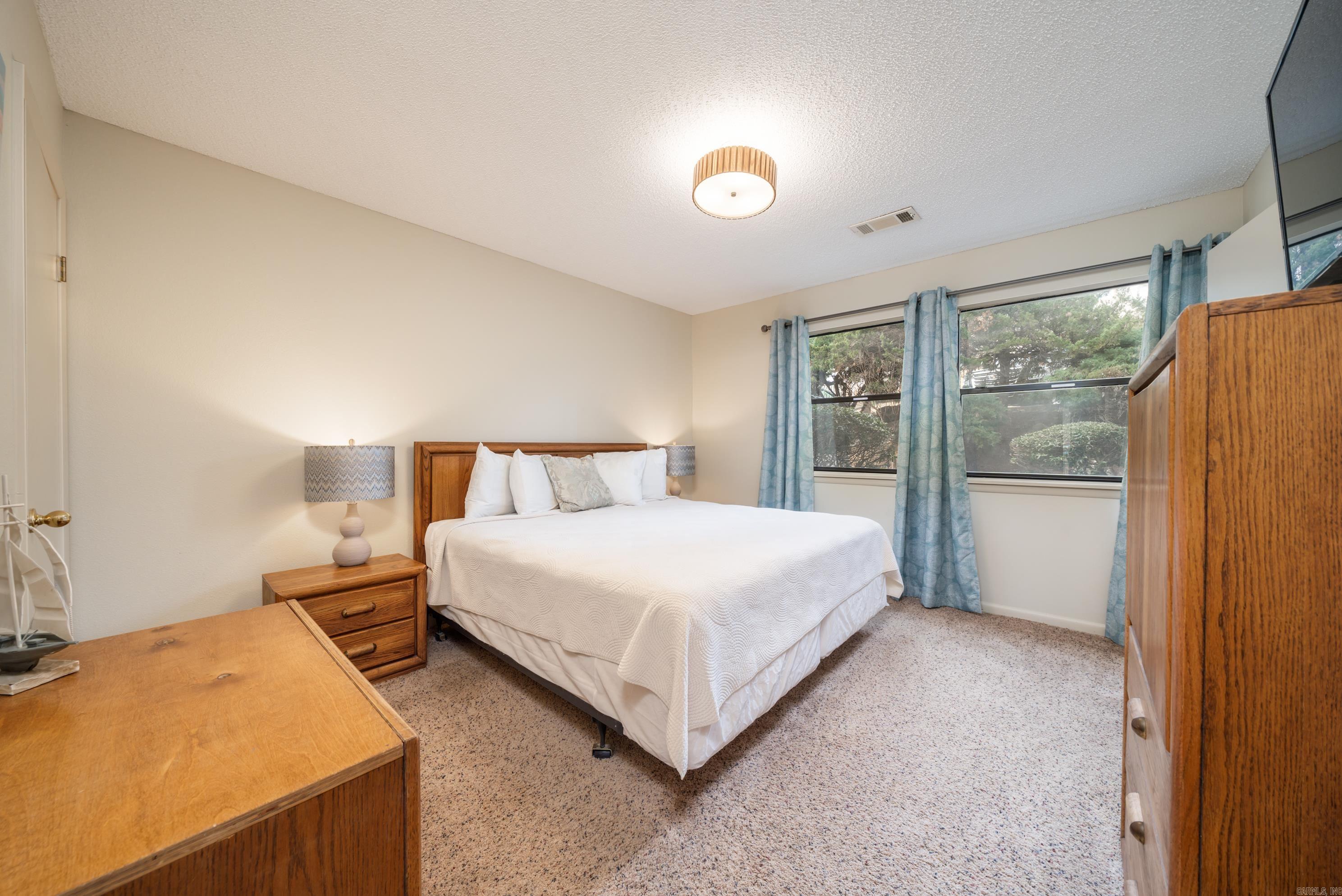 EMERALD ISLE HPR - Residential