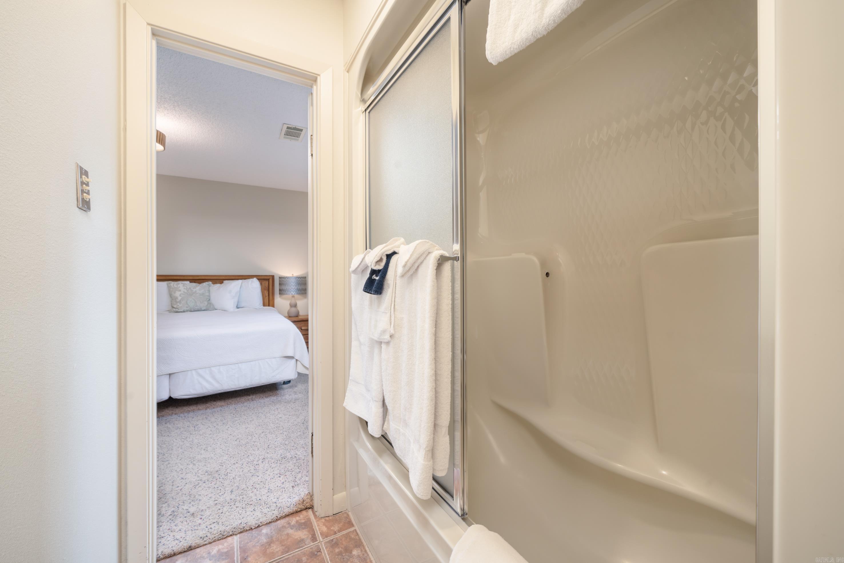 EMERALD ISLE HPR - Residential