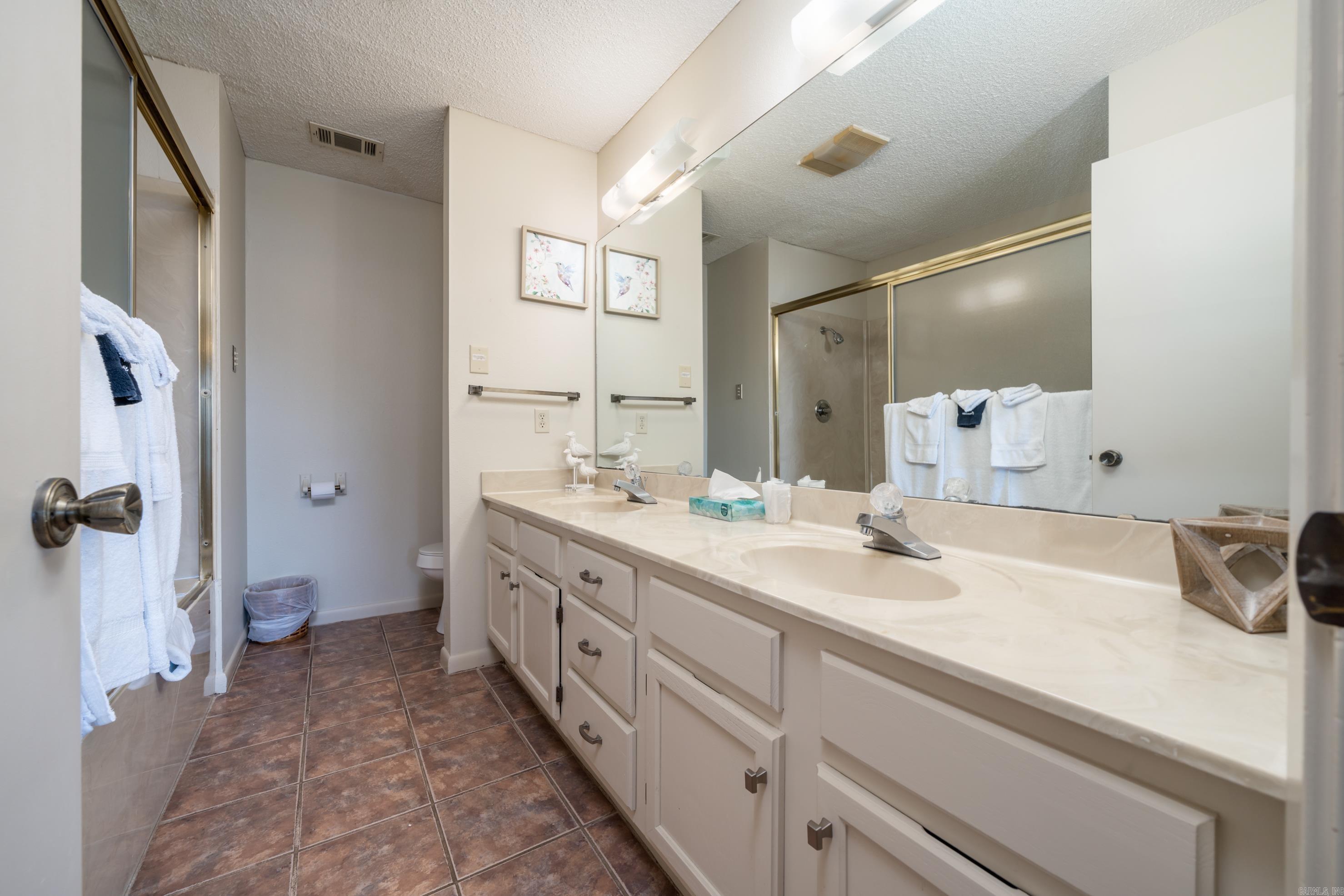 EMERALD ISLE HPR - Residential