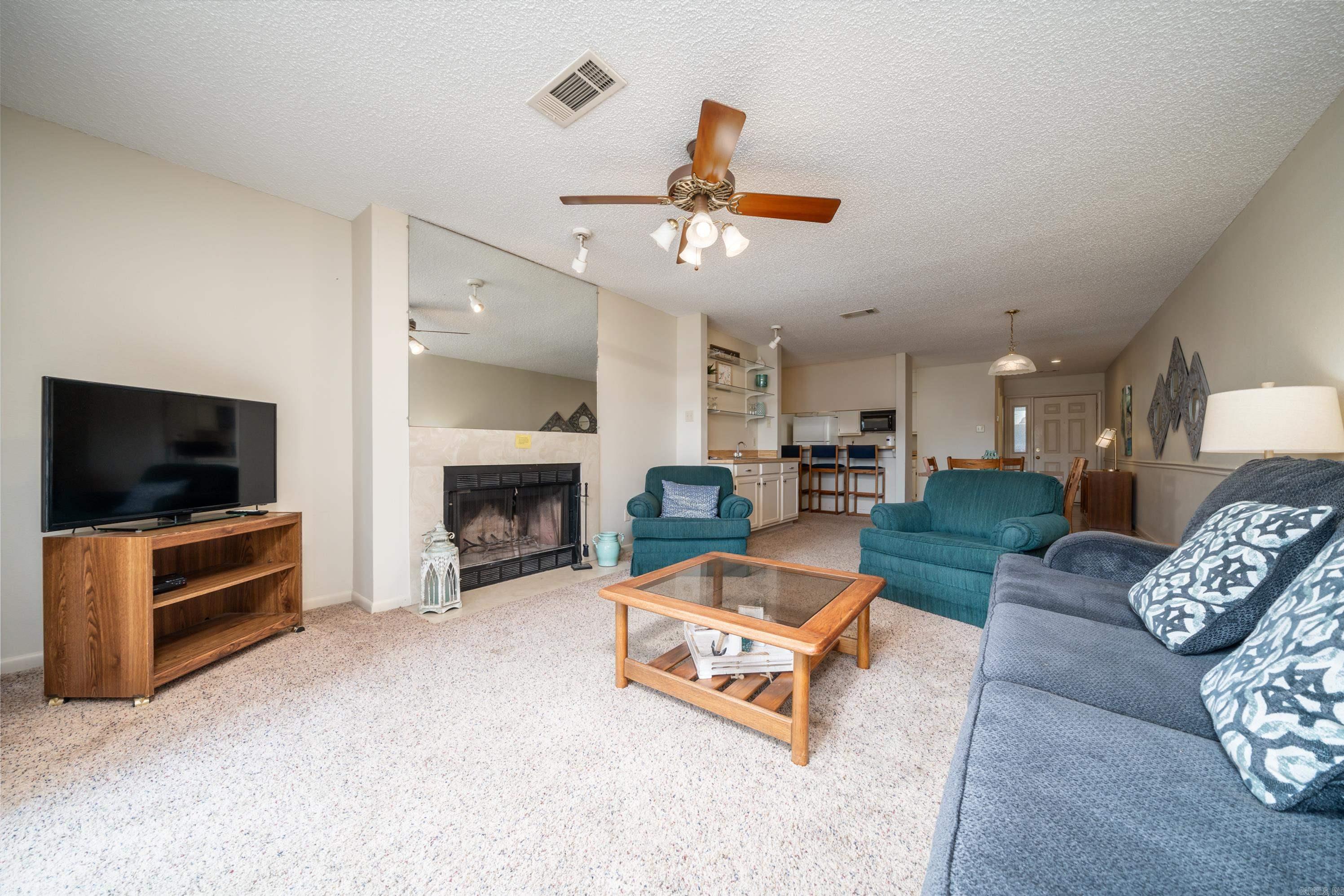 EMERALD ISLE HPR - Residential