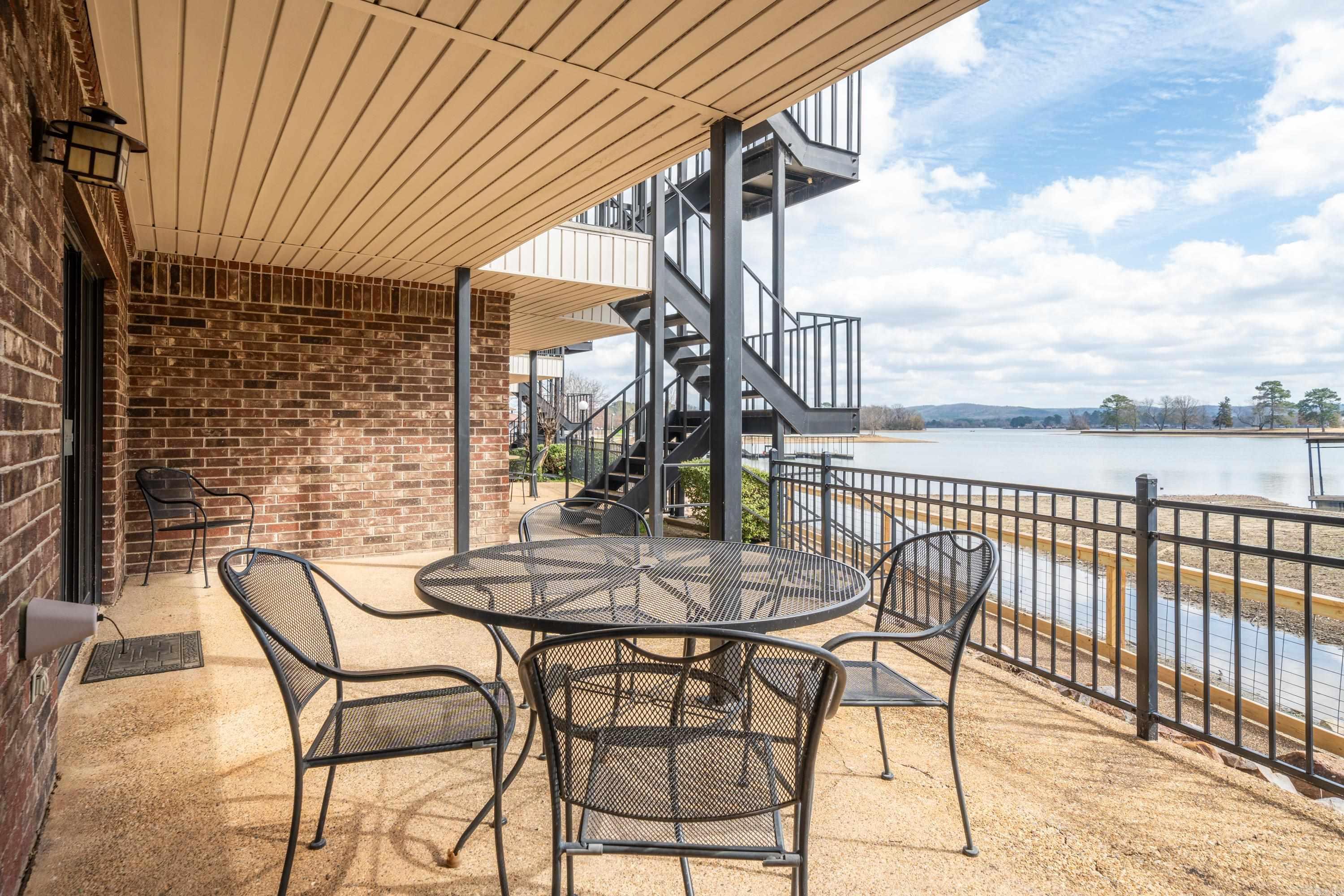 EMERALD ISLE HPR - Residential