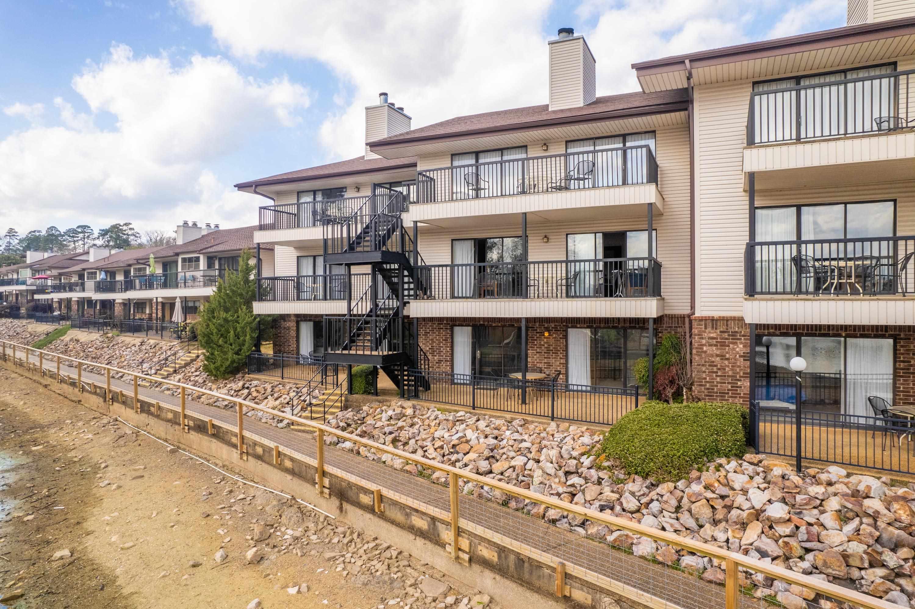 EMERALD ISLE HPR - Residential