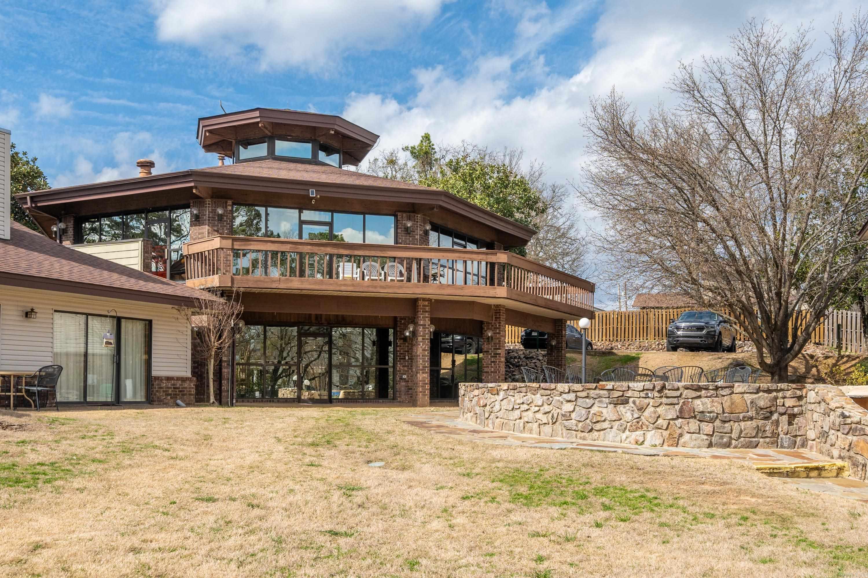 EMERALD ISLE HPR - Residential