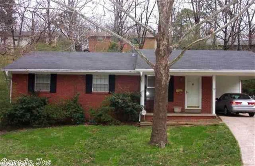 LOCATION, LOCATION!!!  Great one level on quiet cul-de-sac. Zoned for Jefferson Elementary.  Home has 3 bedrooms and 2 full bathrooms. Newly refinished hardwoods and new ceramic tile throughout.  New Trane central heat/air and 50 gal. hot water heater in 2008.  Brand new Samsung washer/dryer conveys with the house.  Private, fenced backyard with a 400 sq. ft. deck and storage bldg.  Move in ready!