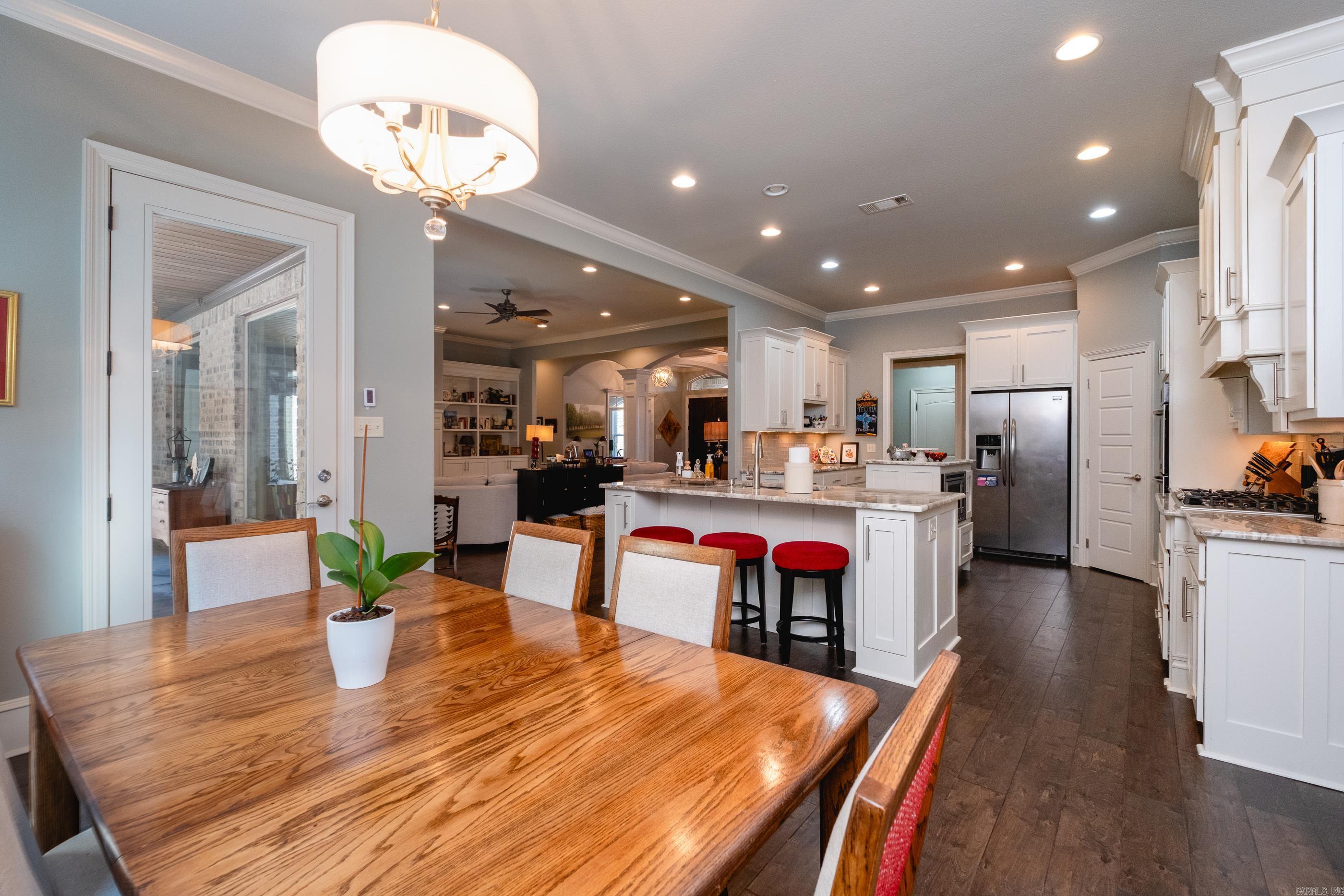 CHENAL VALLEY "MIRAMAR PLACE" - Residential