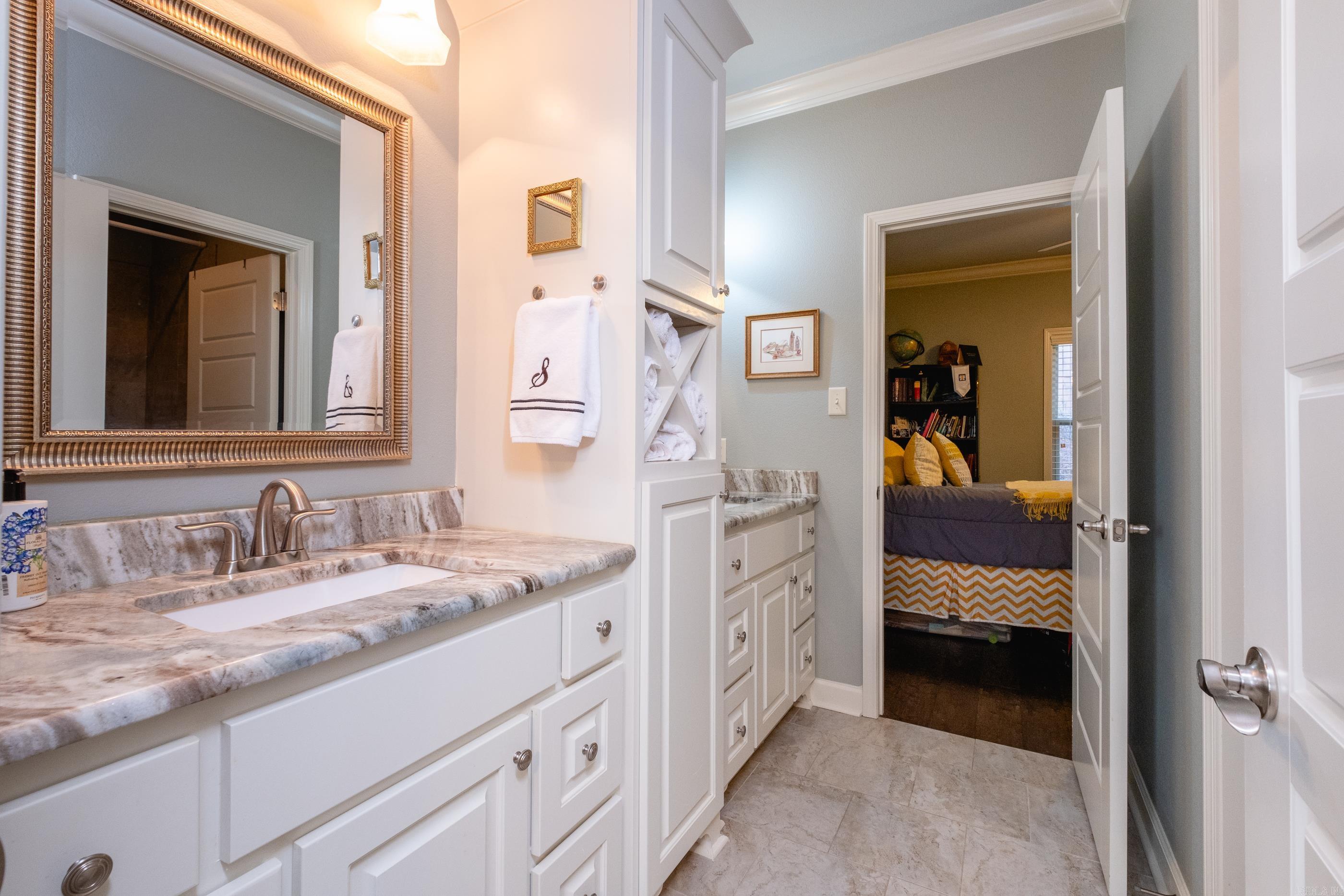 CHENAL VALLEY "MIRAMAR PLACE" - Residential